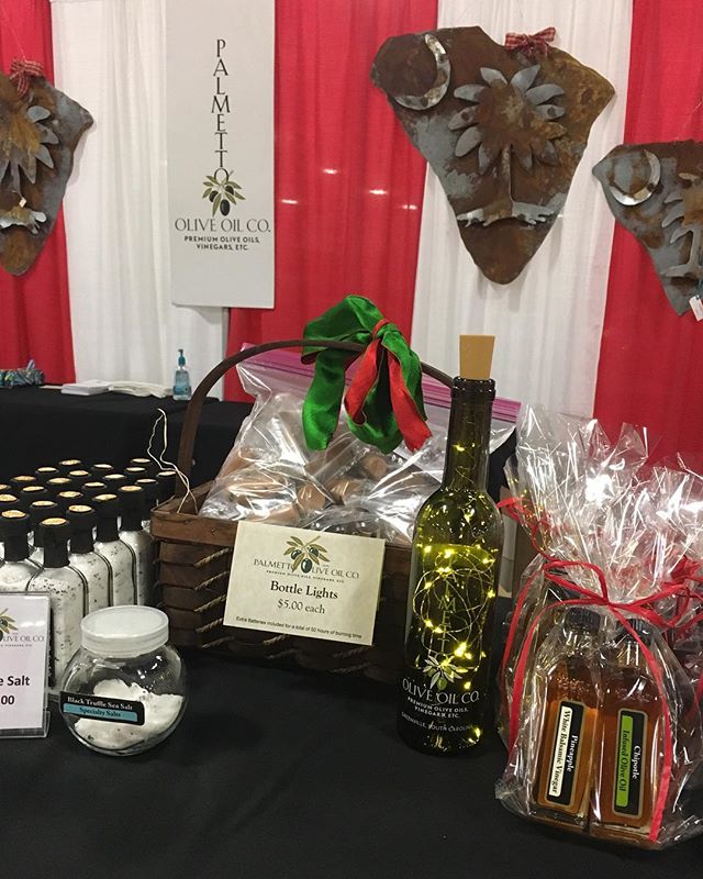 Perfect day to join us at the Holiday Fair held at the Greenville Convention Center. We have some of our favorite gift items, spices and of course our #oliveoil and #balsamicvinegar! Today until 8pm and Saturday 10-6. #shoplocalgreenville #extravirgi