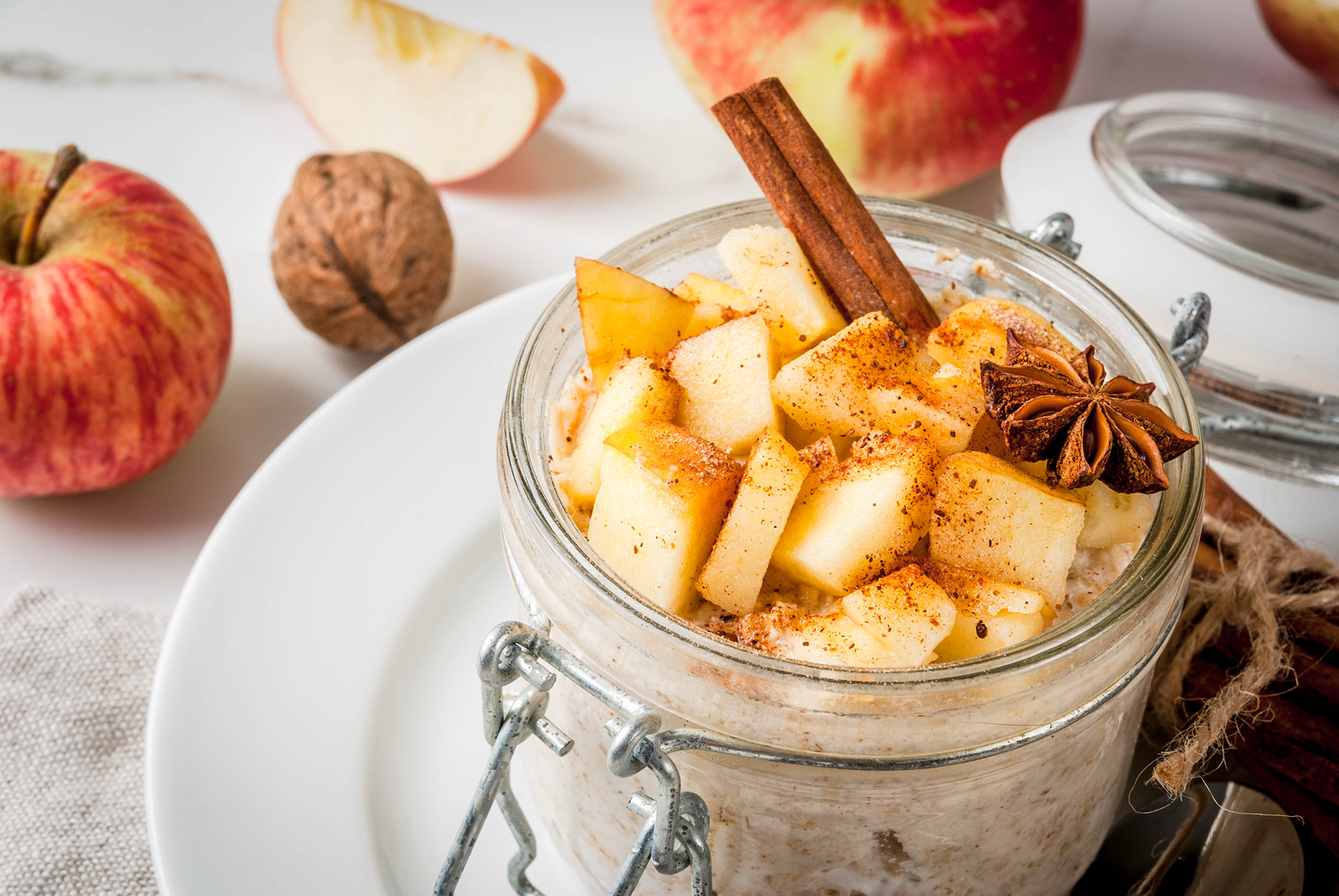 Cinnamon Spiced Overnight Oats
