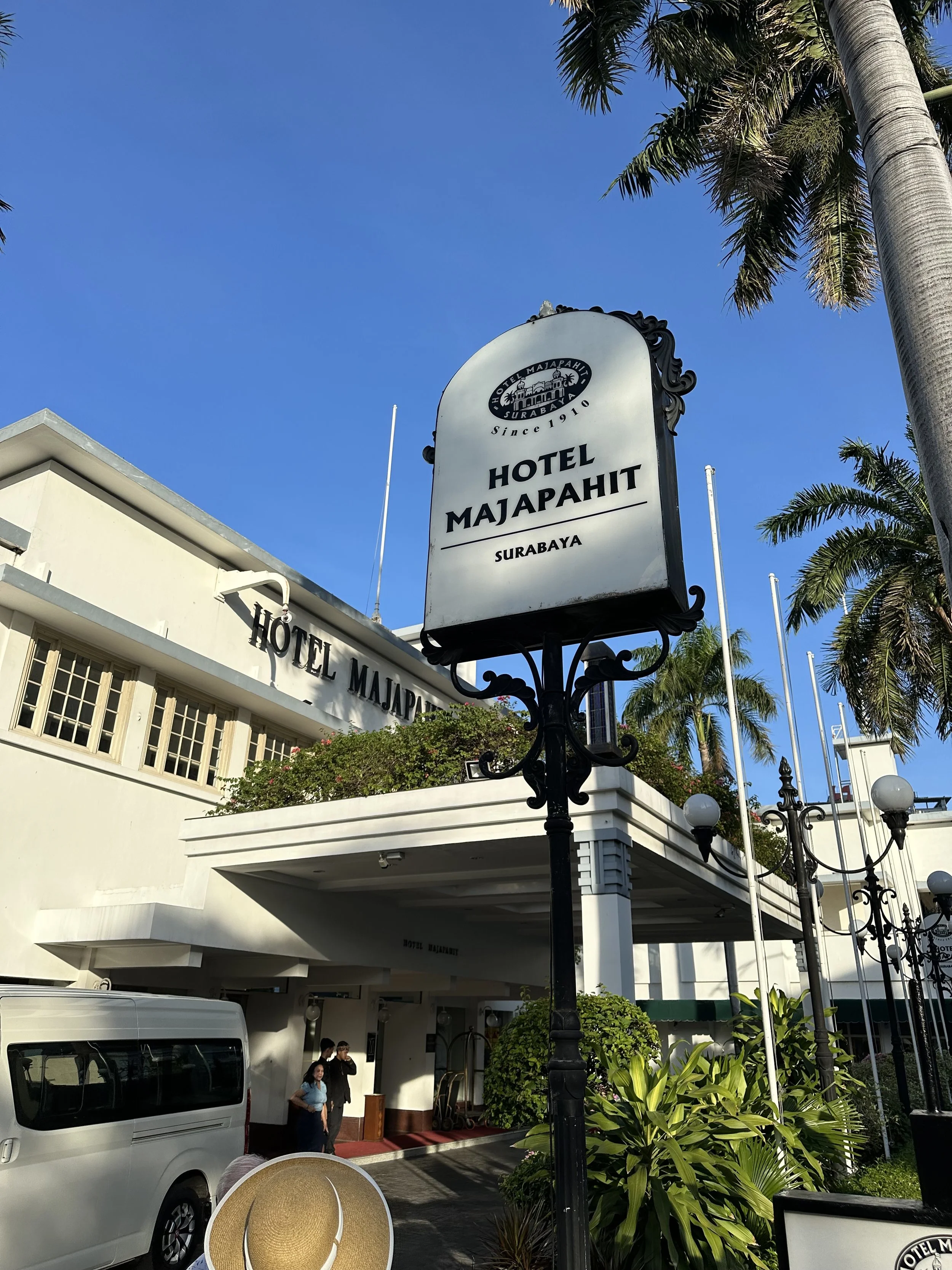 hotelsign.jpeg