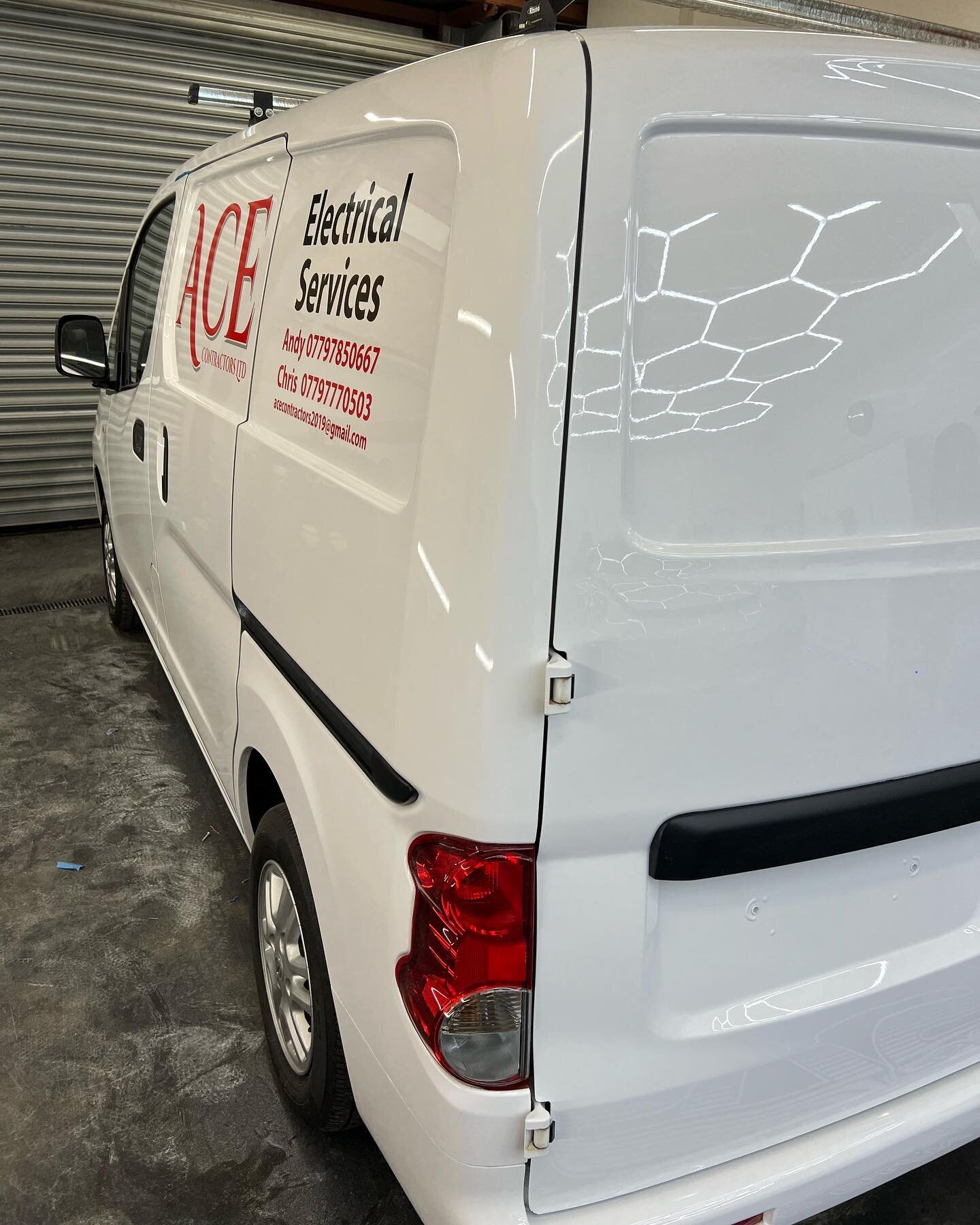 We recently paint corrected and ceramic coated 3 work vans for the lads at Ace Electrical Services. First impressions are everything and these vans look amazing! Thanks lads they look amazing! 😎👌🏻 #detailing #gyeoncertifieddetailer #workvans #cera