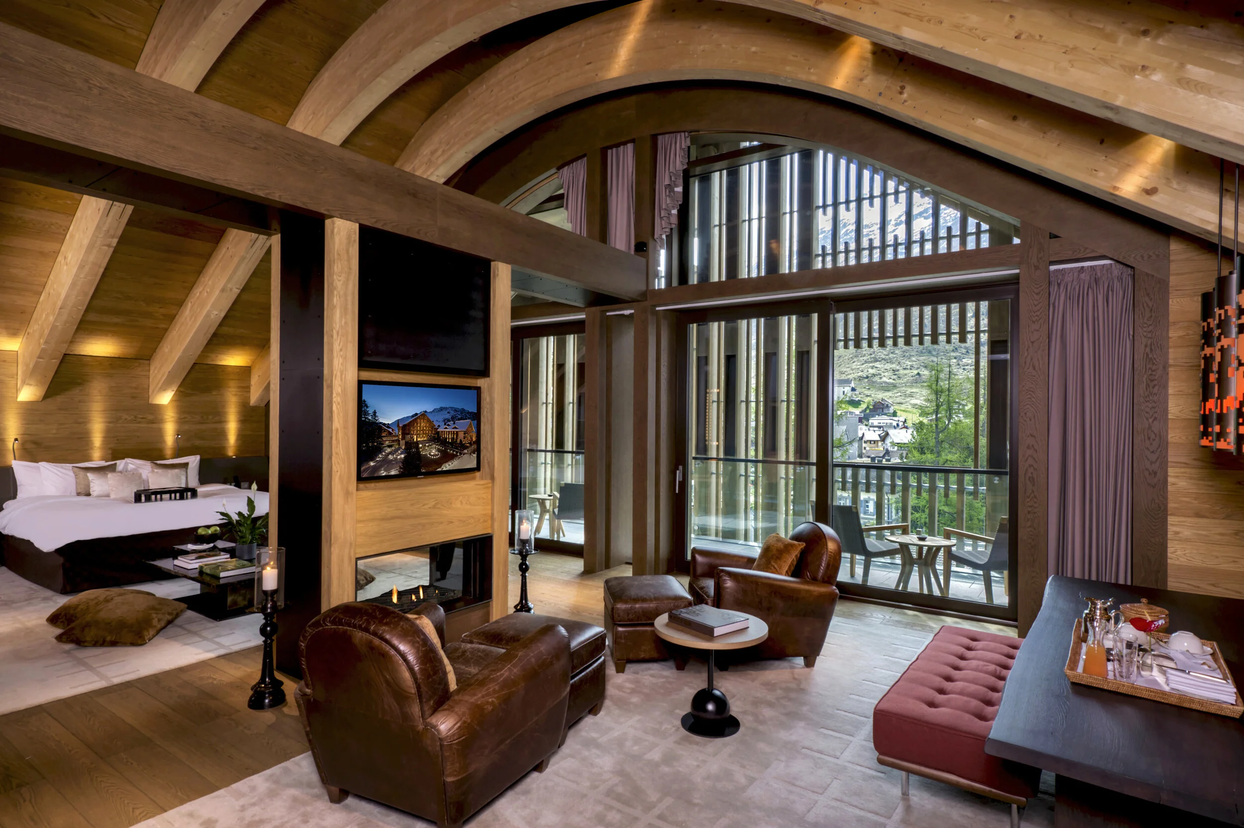 CAM-Rooms-Gemsstock_Suite_01.jpg