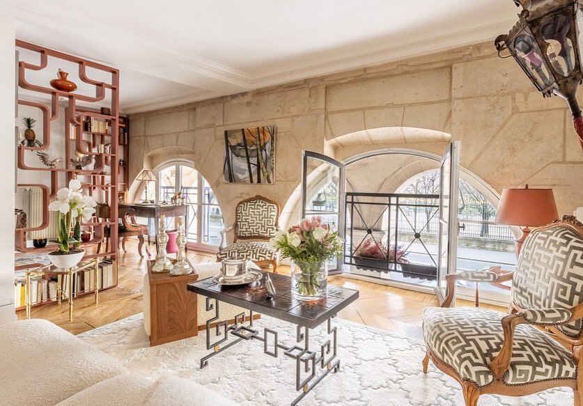 After/Before 
.
I just received the shots of my house and showroom in Paris and I&rsquo;m happy to share a few before and after pics. 
.
Here is the living room and because it&rsquo;s a rented house I really had to hold back my impulse to cover all t