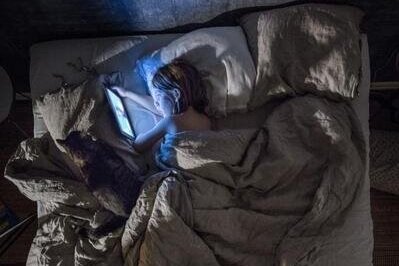 ipad-children-blue-light-technology-bedtime_grande.jpg