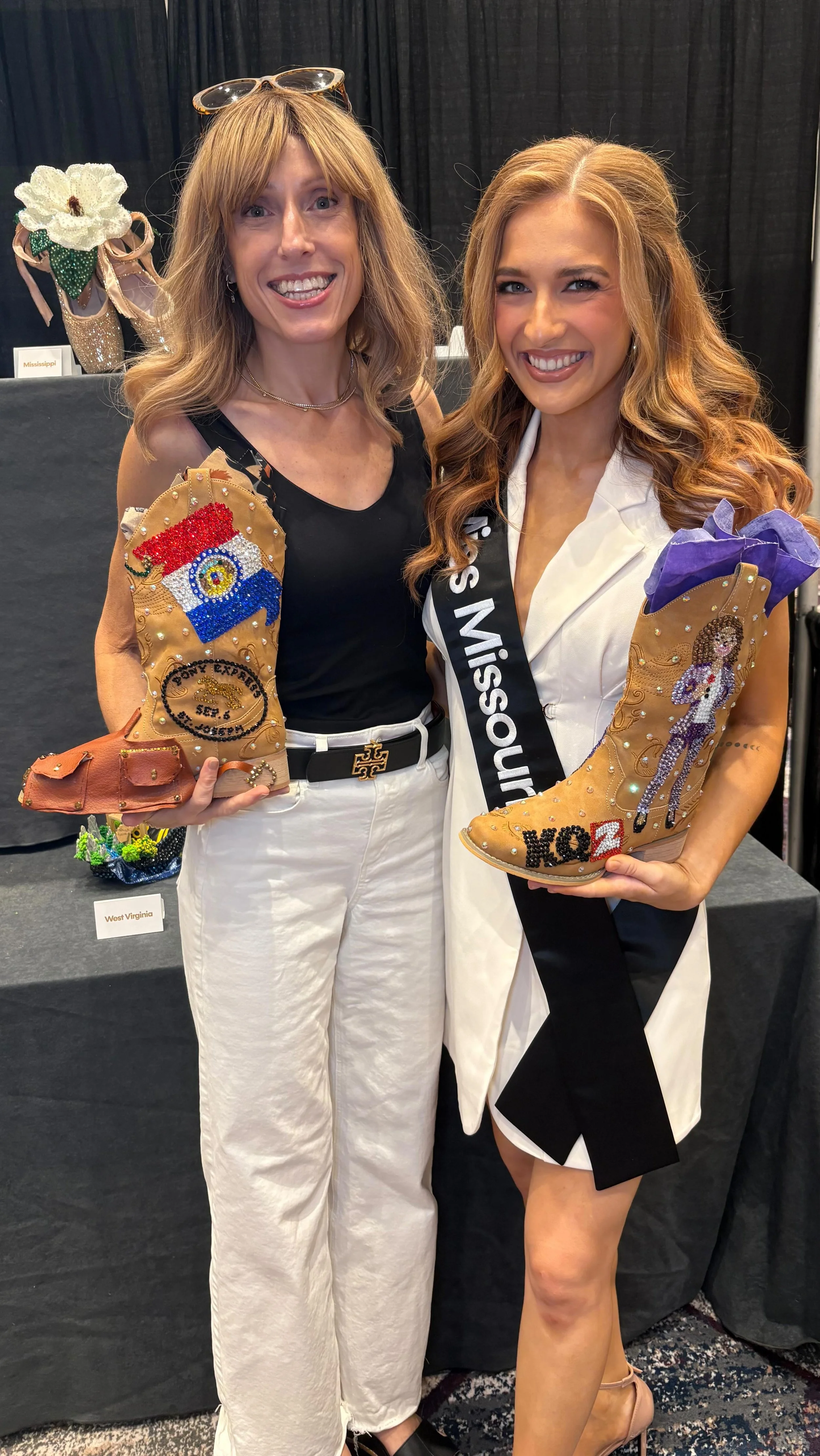 “From Heels to Horseback: News Across the Centuries” 🐎✉️🤠 Here are my @missamerica Show Me Your Shoes!!
Communication runs deep in the heart and history of Miss Missouri, Courtney Rowe, and the town she works in, St. Joseph, Missouri.