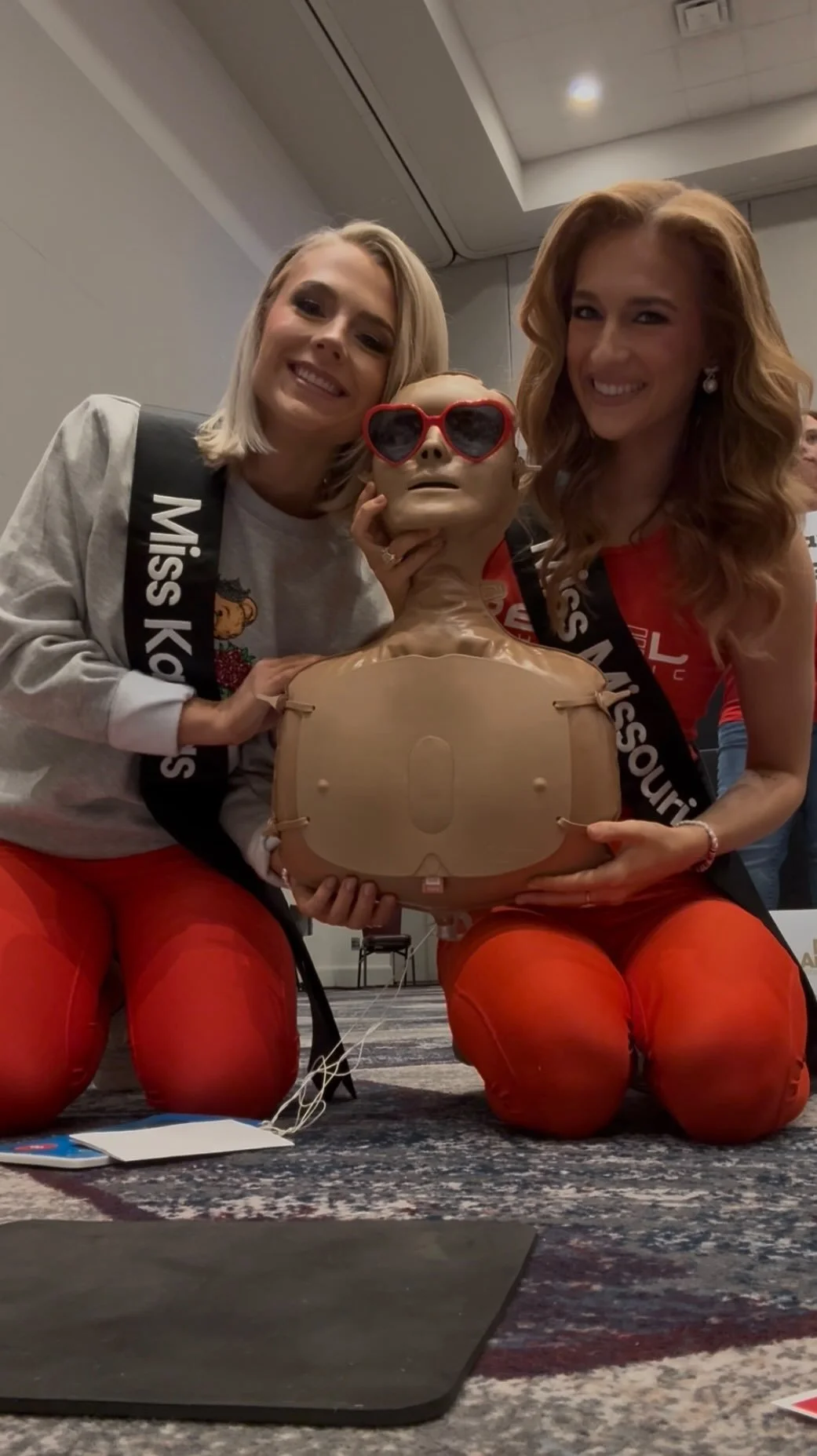 Thank you @american_heart for teaching all of us @MissAmerica girls how to step in, perform CPR, and use an AED on someone experiencing cardiac arrest. ❤️
With heart disease being the number one killer in America, it’s important we feel confi