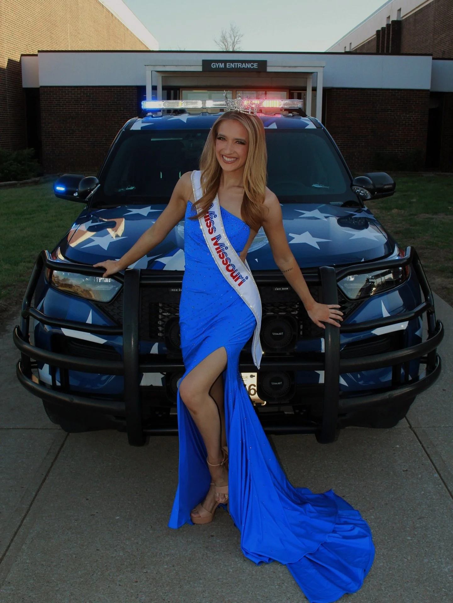 Reminiscing on this super sweet night with the Independence Police Department! 💕

Getting to dance with all of the girls was so much fun, and I am so thankful to have had these two local titleholders with me helping to bring the magic of &ldquo;real