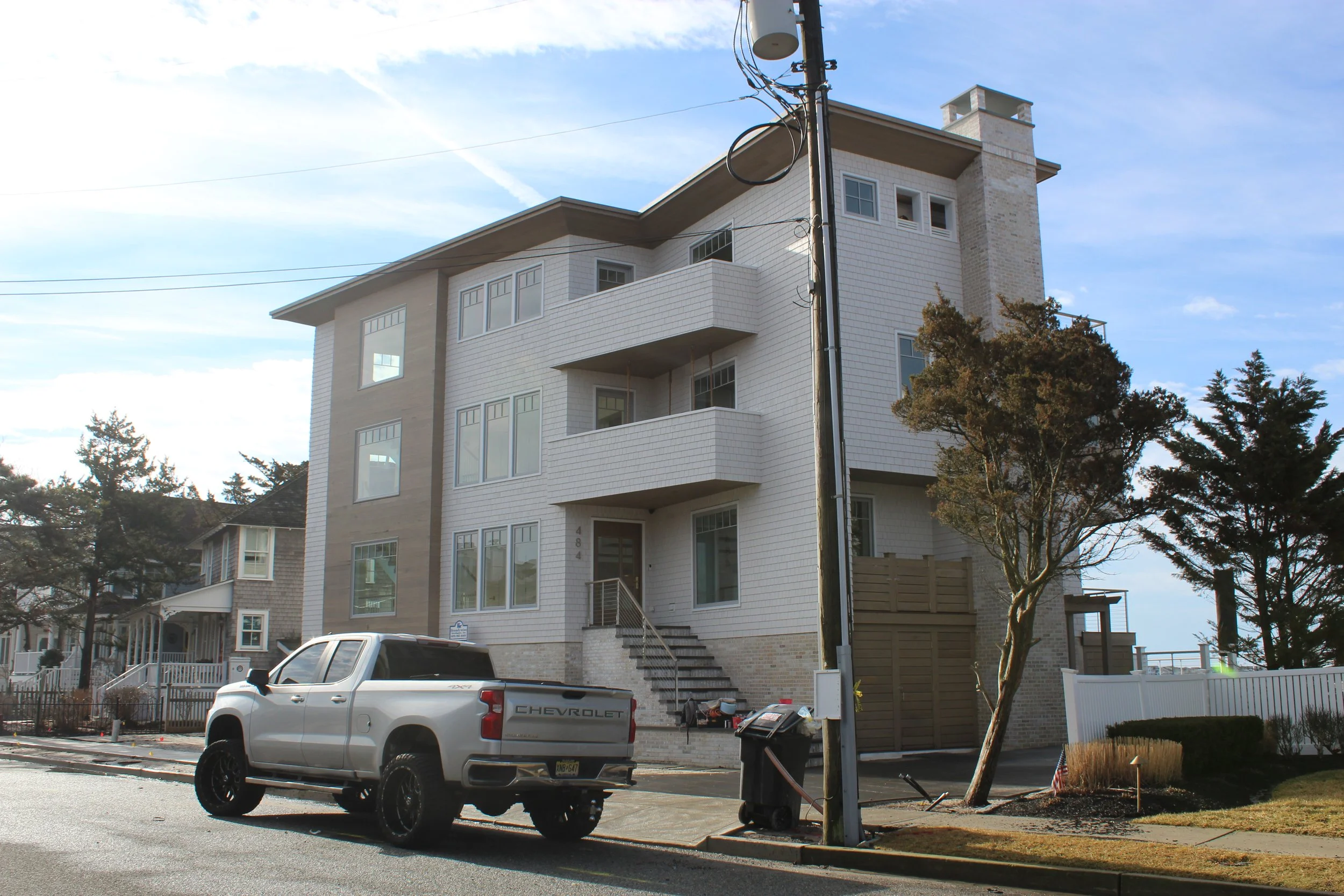 484 Seventh Street, Avalon