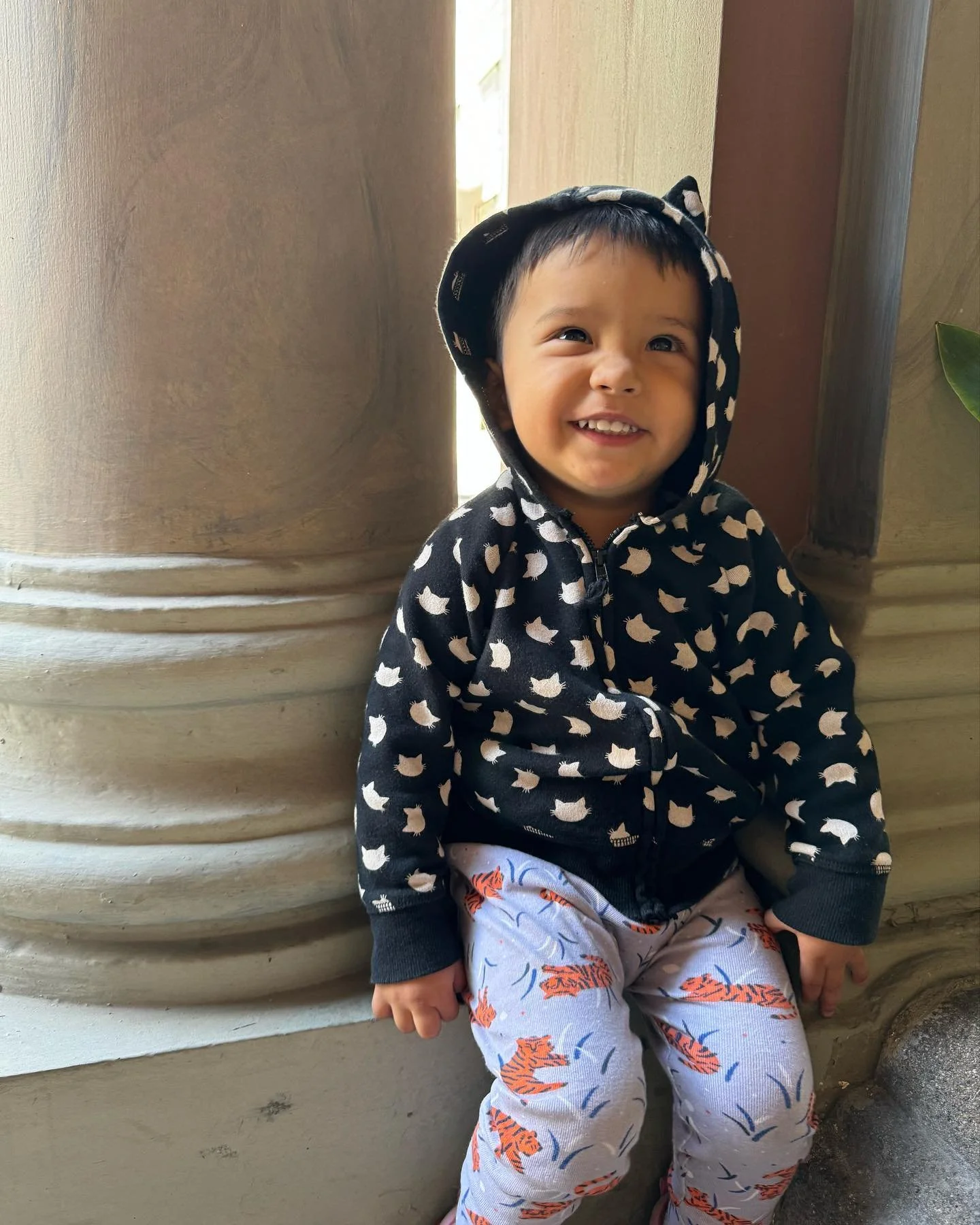 feliz cumple to my sweet baby nova luz 🎂❤️&zwj;🔥 you are my whole world! I can&rsquo;t believe how blessed we are to be able to love you and grow with you. everyday I thank the universe for you ✨🫶🏽