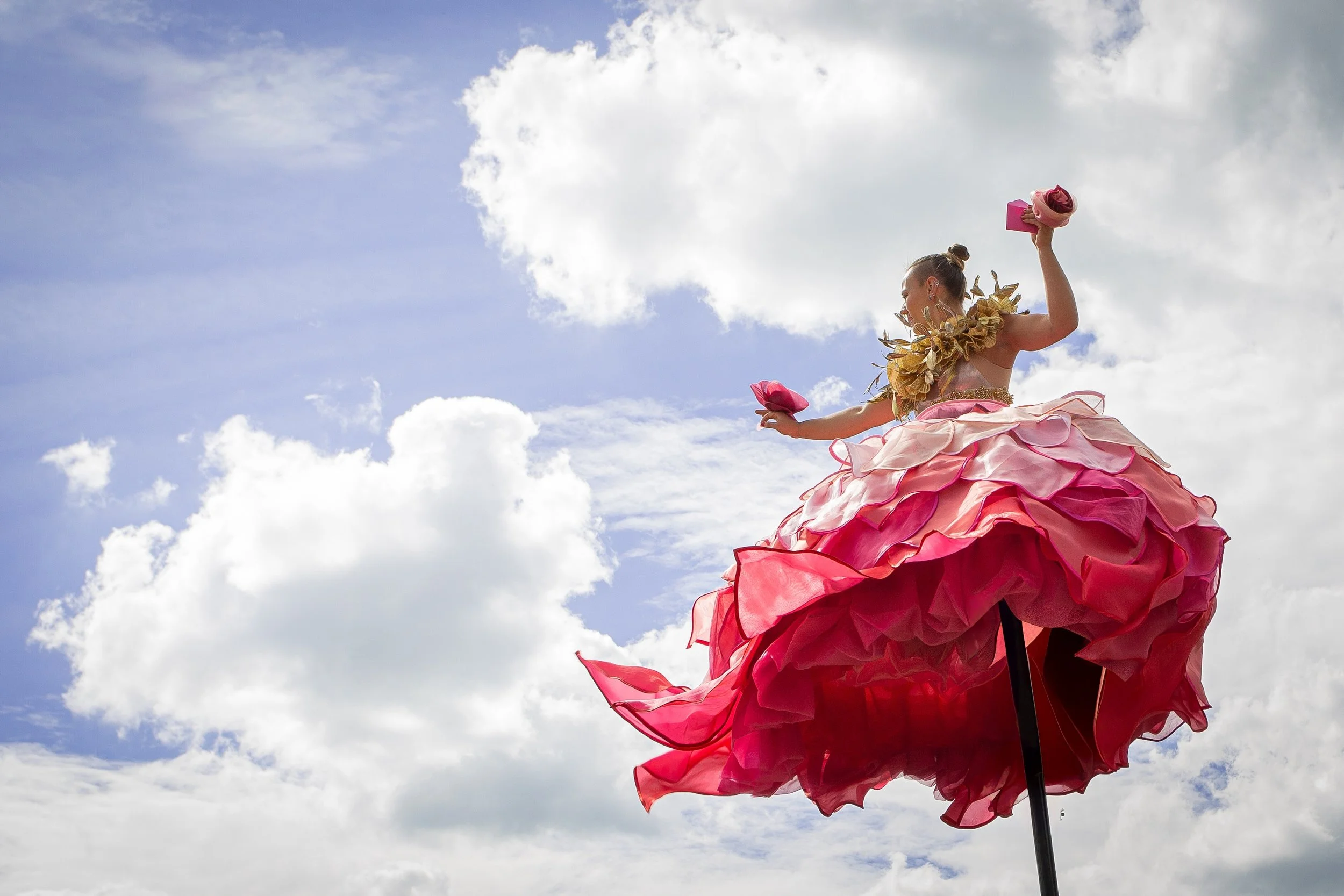 Sway pole_Levantes Dance Theatre17.jpg