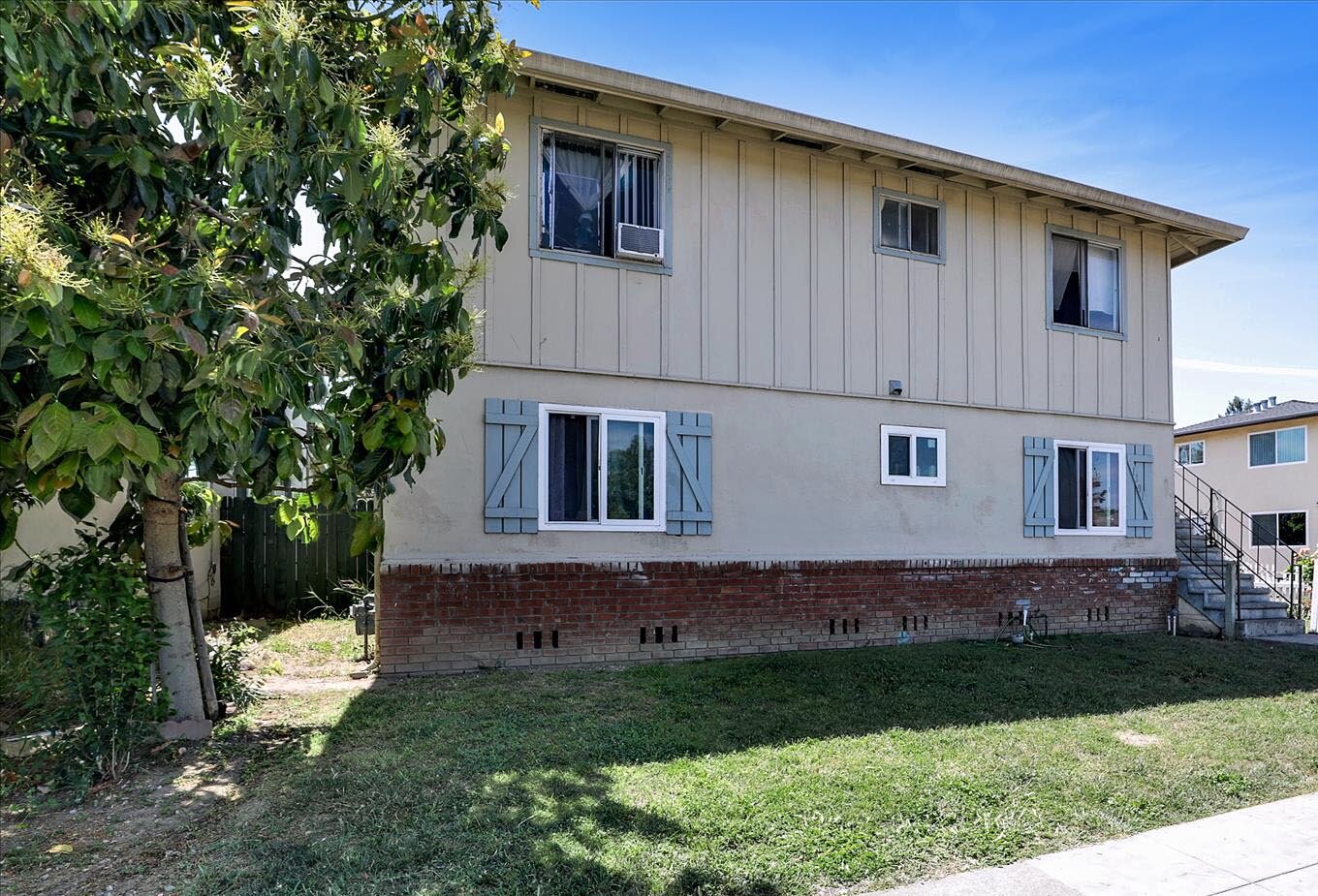 1391 San Tomas