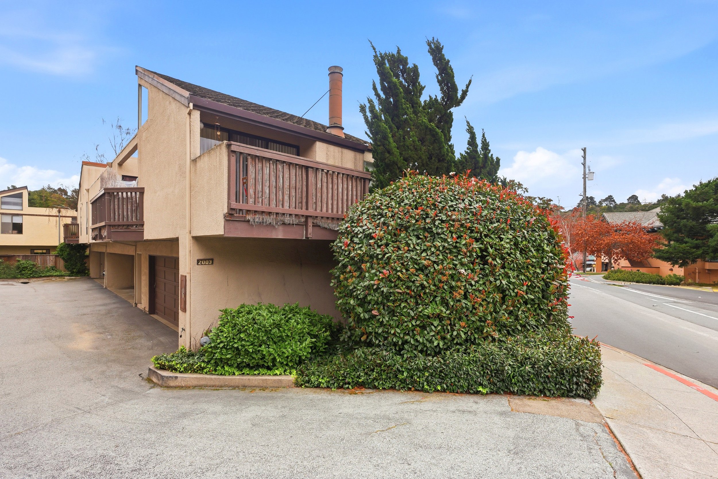 055_F8_2001 Parrott Dr.jpg