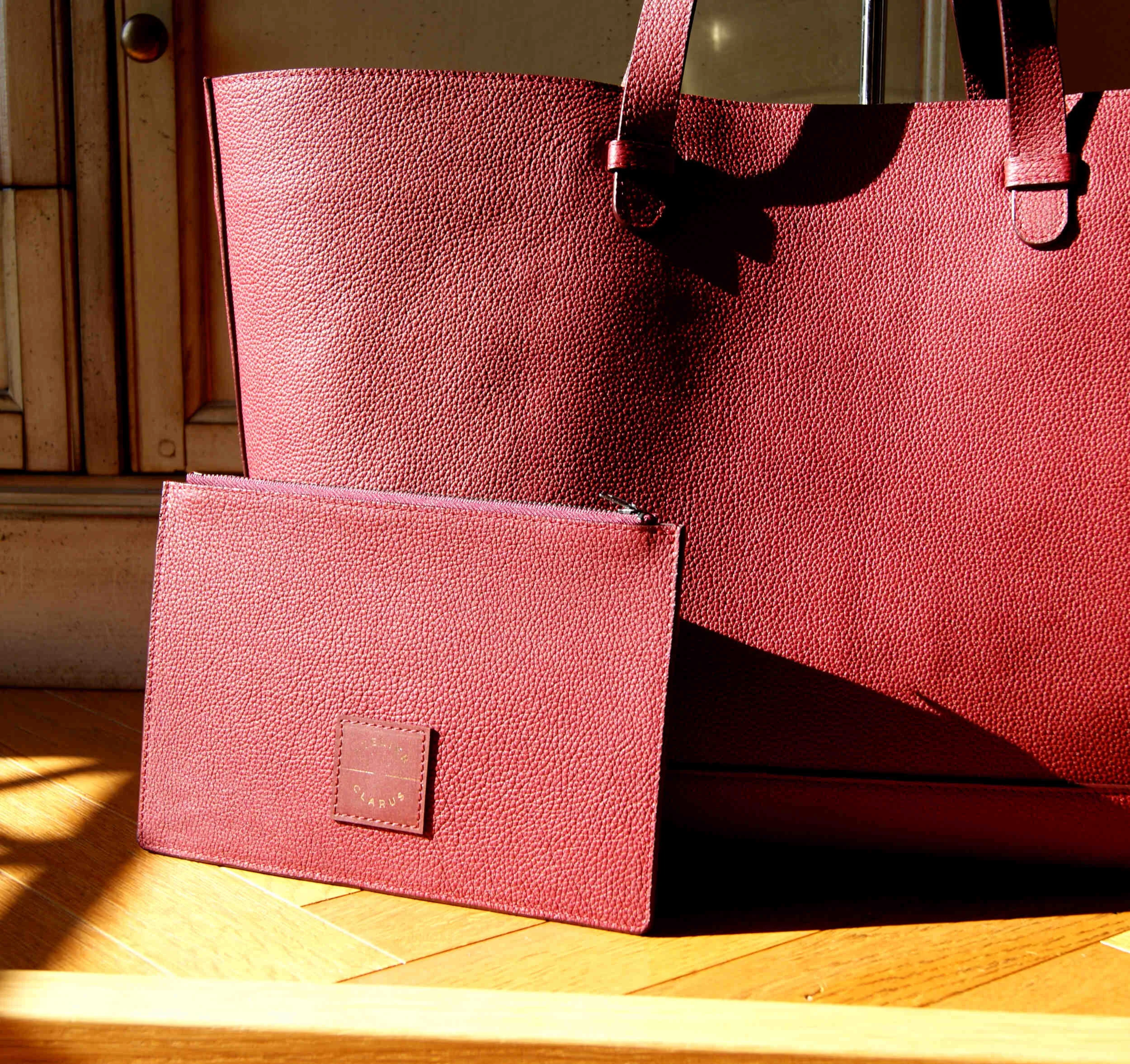Création française sac sur mesure grand cabas cuir grainé bordeaux et sa pochette