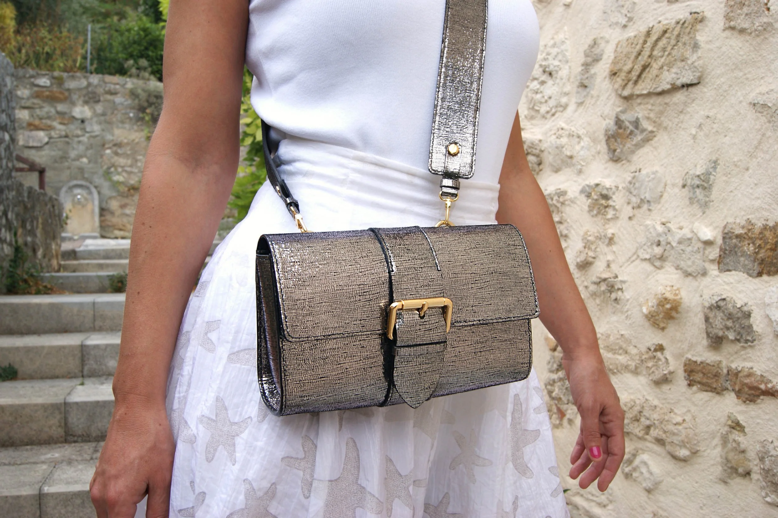 Sac "Tout Mini" Cuir lamé acier modèle medium