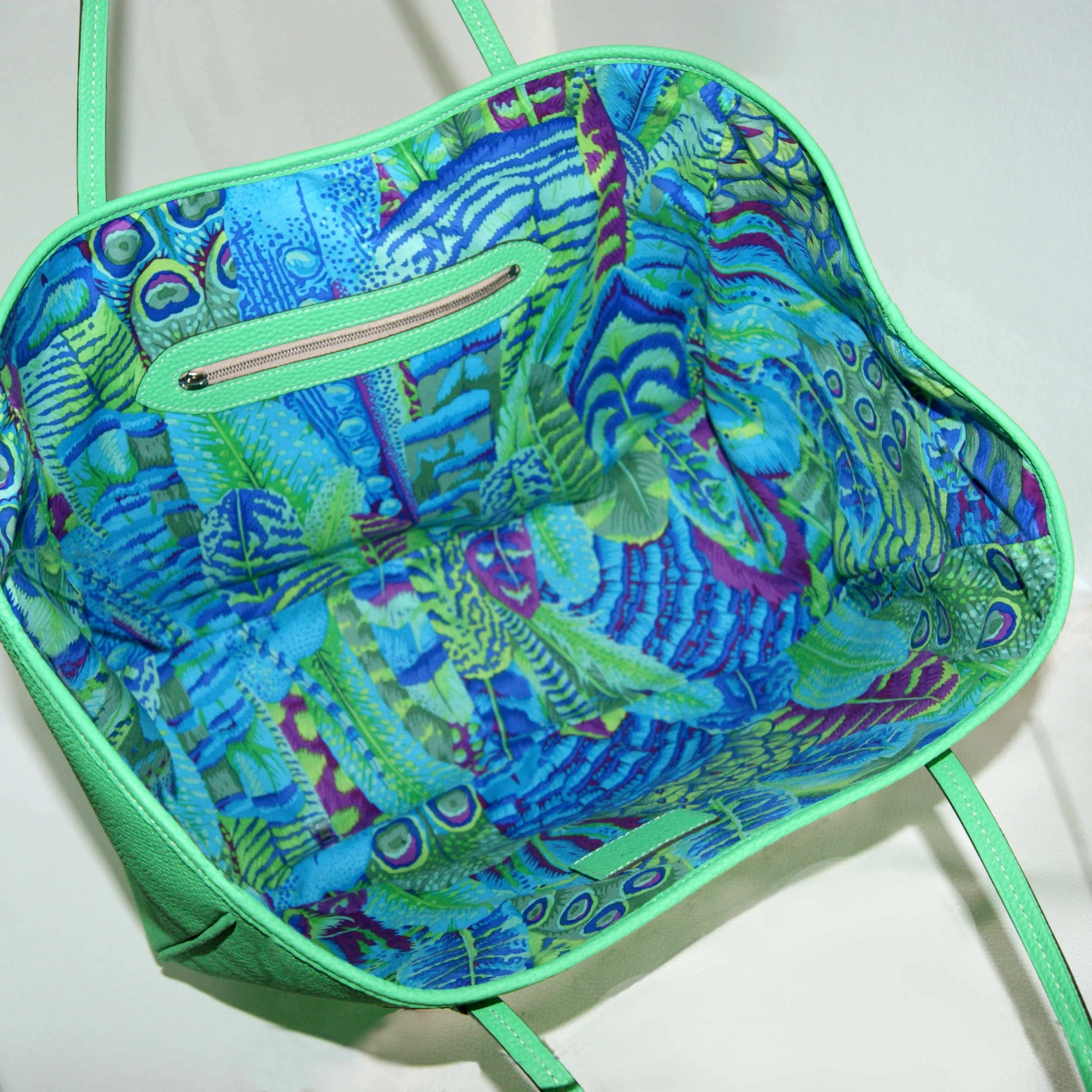 atelier-clarus-sac-papillon-vert-vue-interieur-6doublure-design.JPG