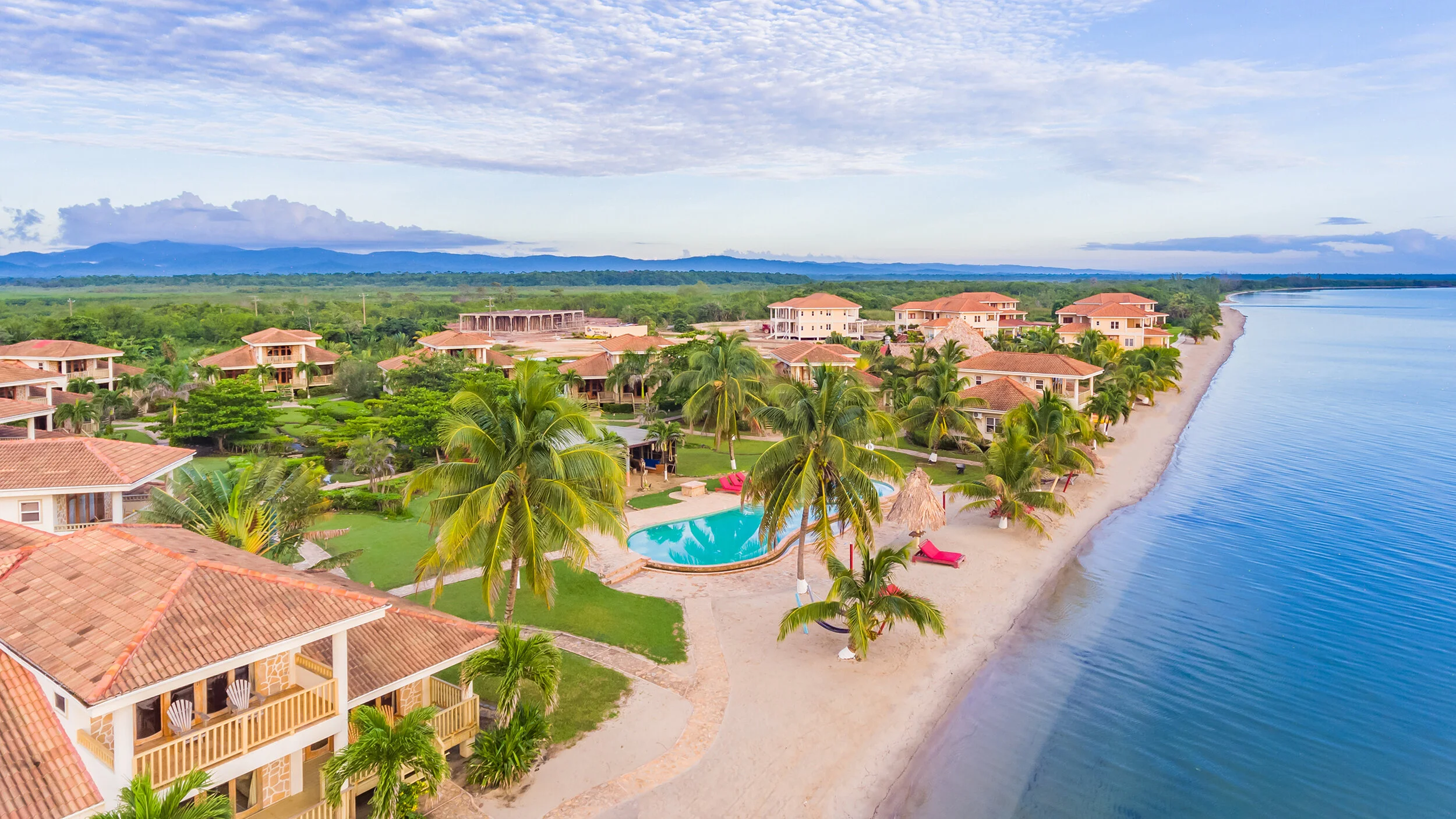 Copy of FN_belize_hopkinsbay-013.jpg