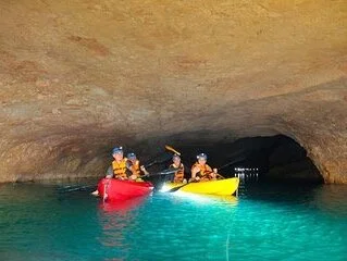 Cayo Cave Canoe at Barton- Pic 1.png