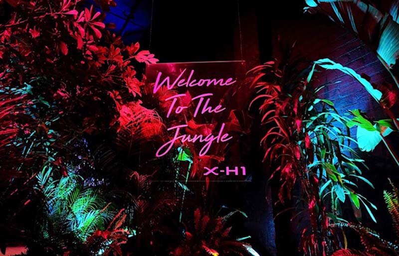 Welcome to the Jungle Sign for Fujifilm A Night in LA - X-H1 Product Launch