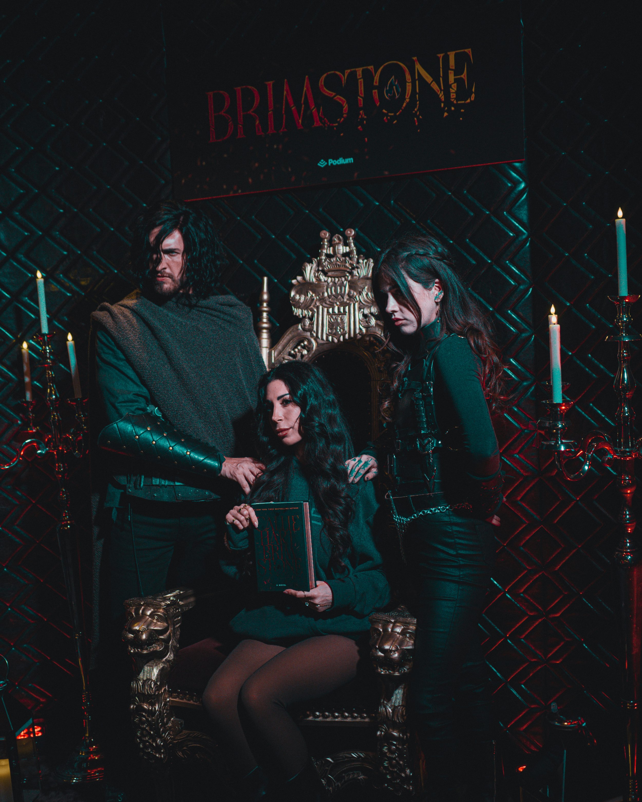 2_PODIUM BRIMSTONE.jpg