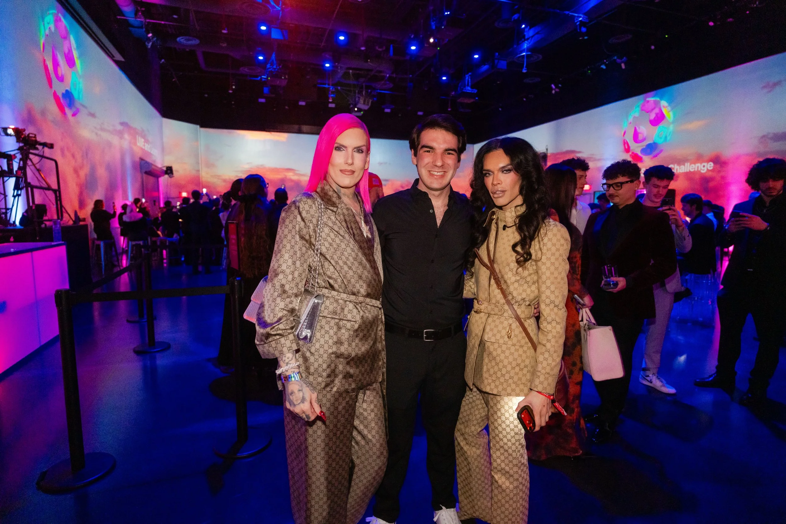 10 - TikTok Live.jpg