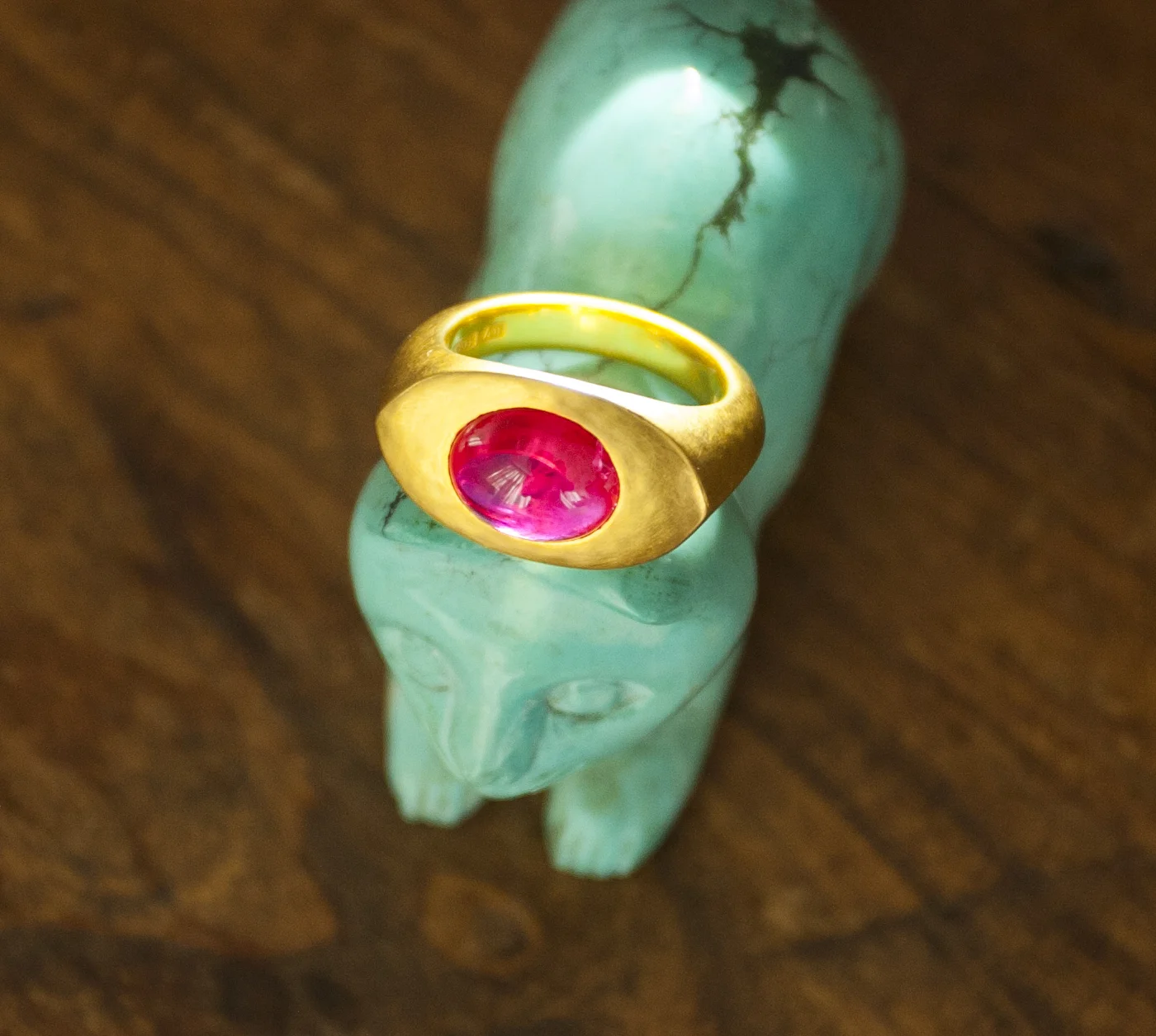 22k Gold corundum ring