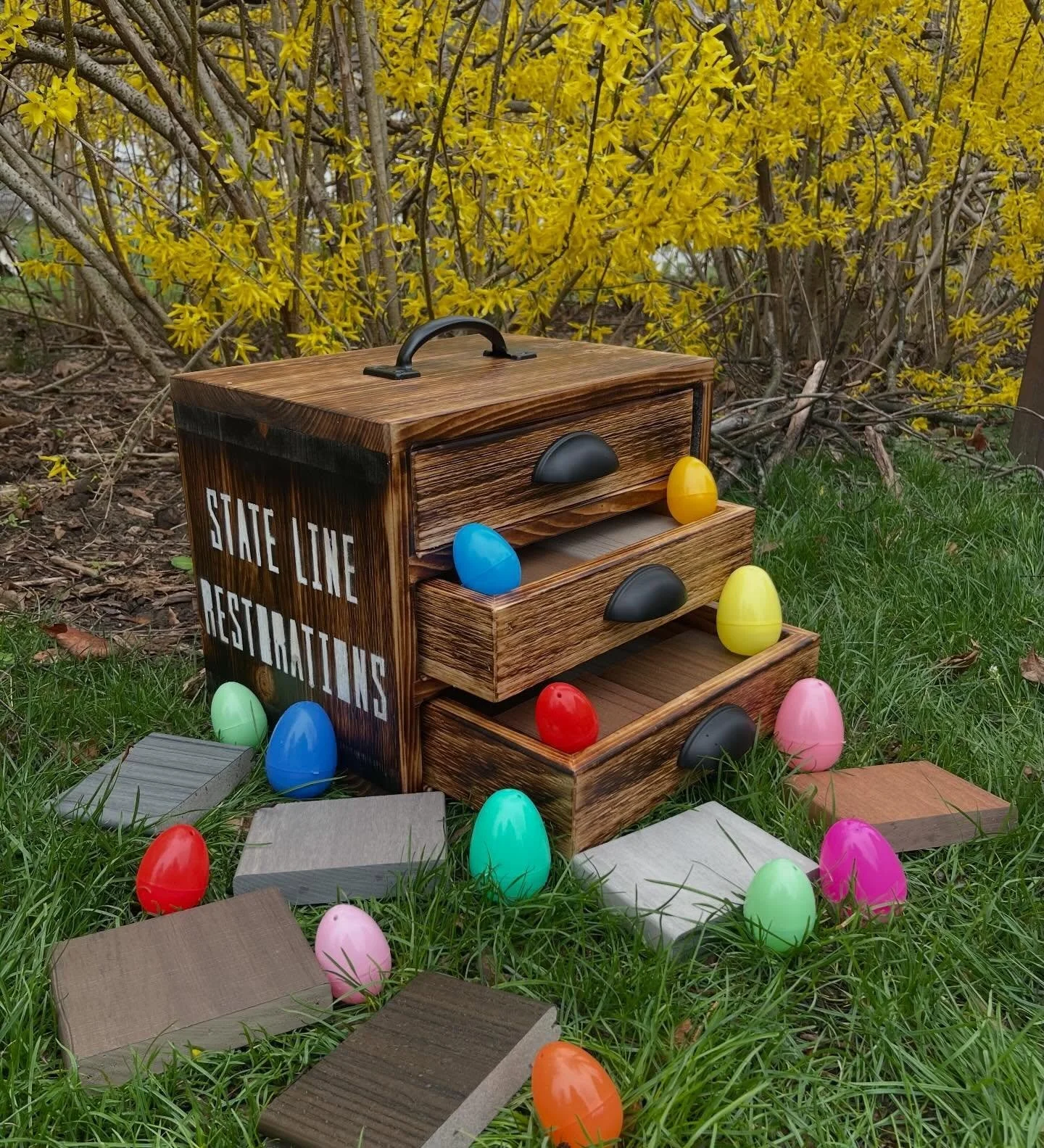 The Easter bunny came through with all your decking sample needs! Composites, PVC, and even old faithful pressure treated. With so many options to choose from, it just made sense to finally build a case for them all. Happy Easter &amp; Spring! #deck 