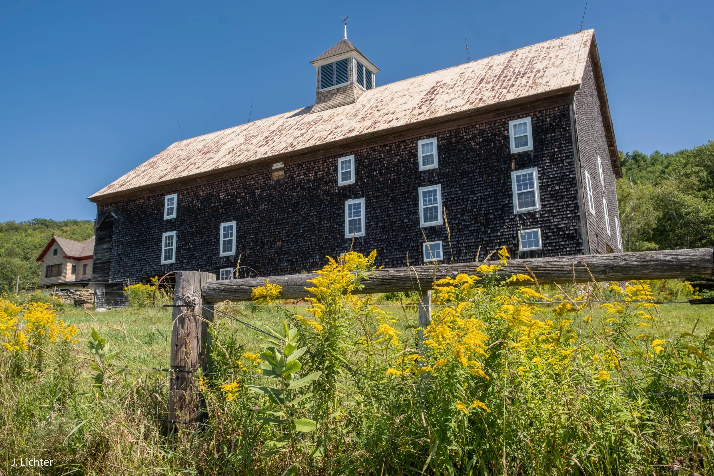 Streaked Mtn Barn 2019-1.jpg