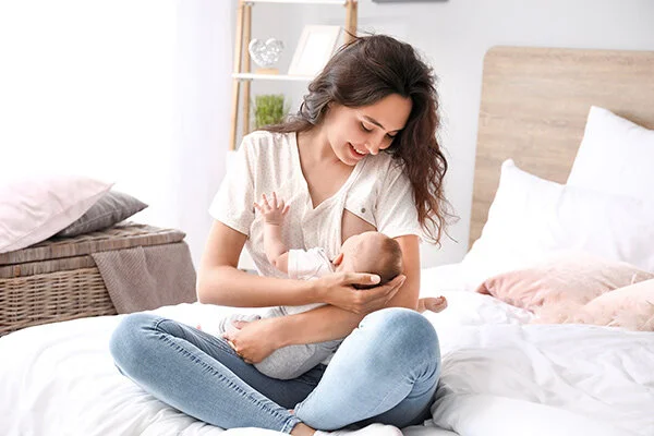 breastfeeding consultant