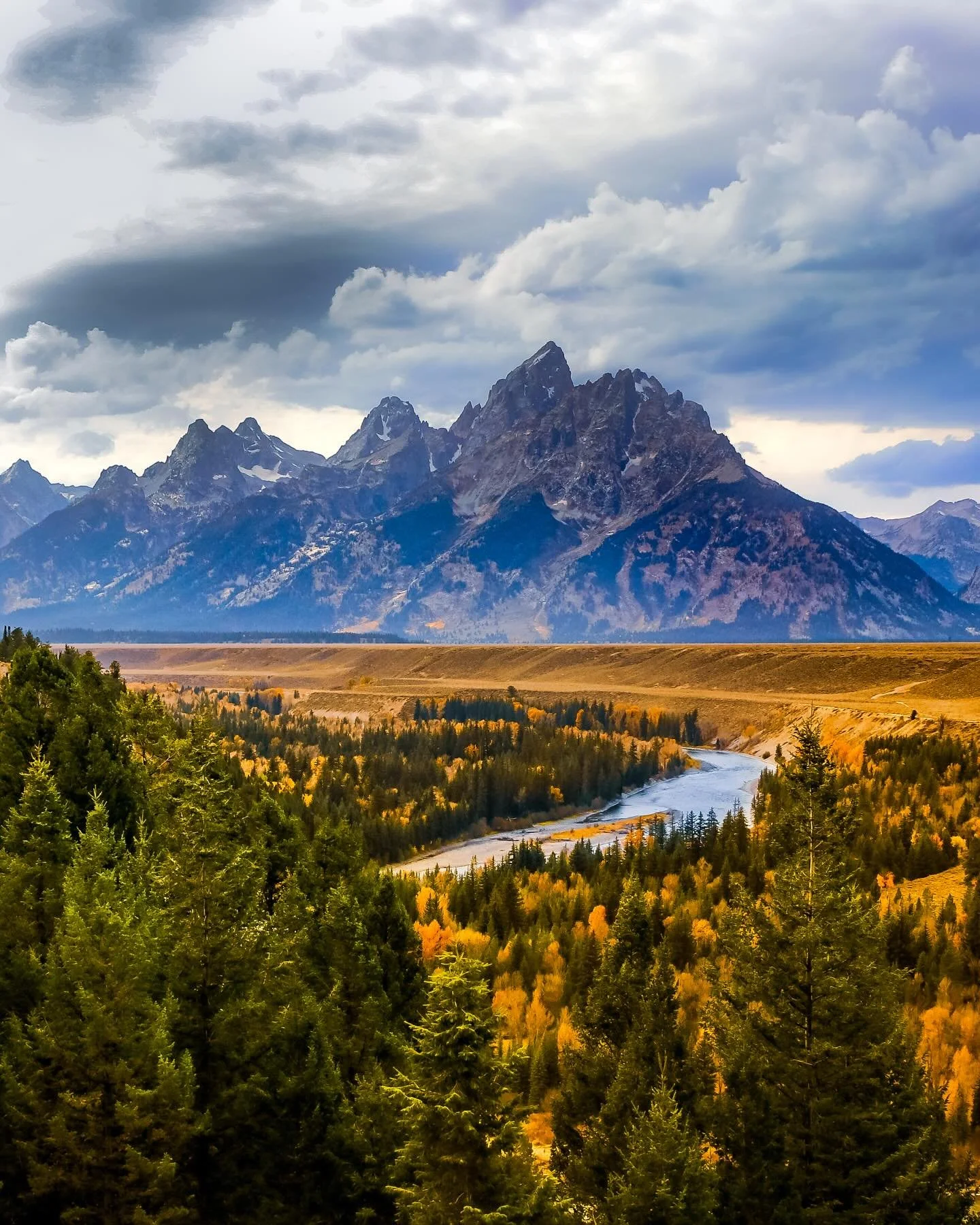 Anyone else longing for Teton autumns again?!? #teton #grandtetonnp #autumn #wyoming #wyomingphotographer