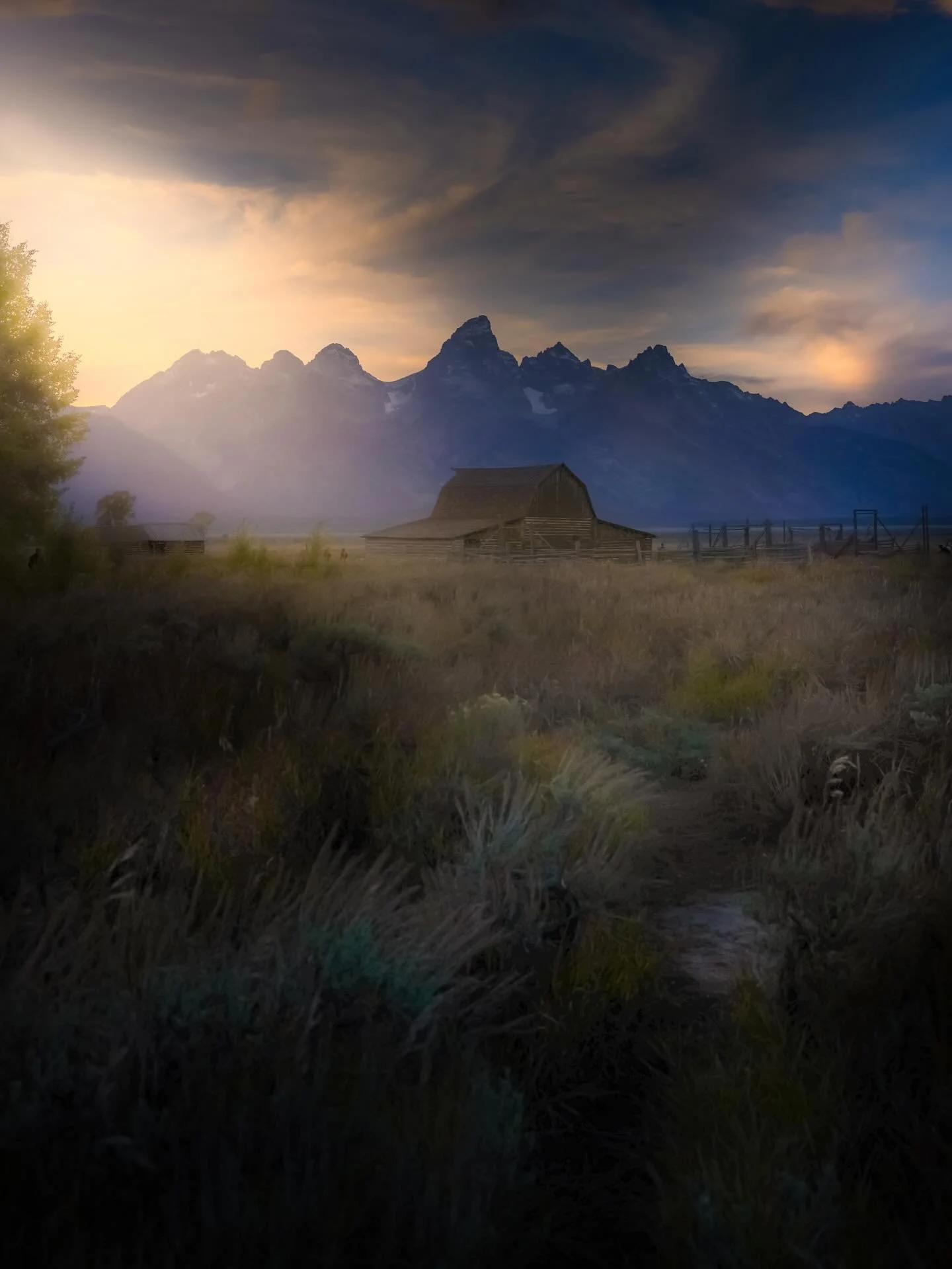 Still one of my favorite places to shoot&hellip;. #teton #grandteton #grandtetonnp #wyoming #wyomingphotographer