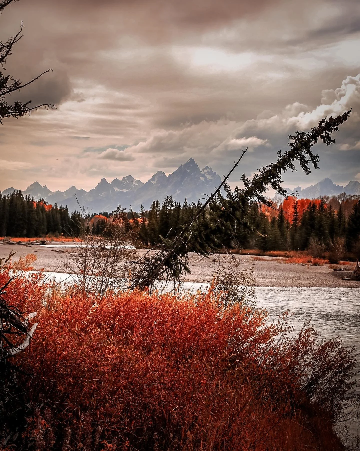#teton #grandteton #wyoming #wyominglife #wyomingphotographer