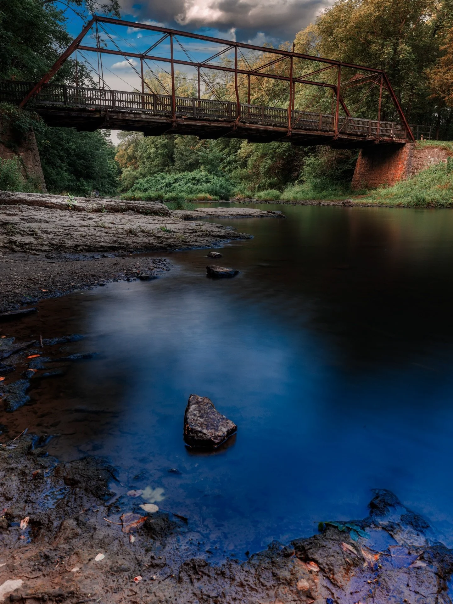 Some mornings out here don&rsquo;t ask permission&hellip; they just hit.

This place raised a version of me.
First memories&hellip; first time I picked up a camera and thought maybe there was something in it.

I keep coming back.
Not out of habit&hel