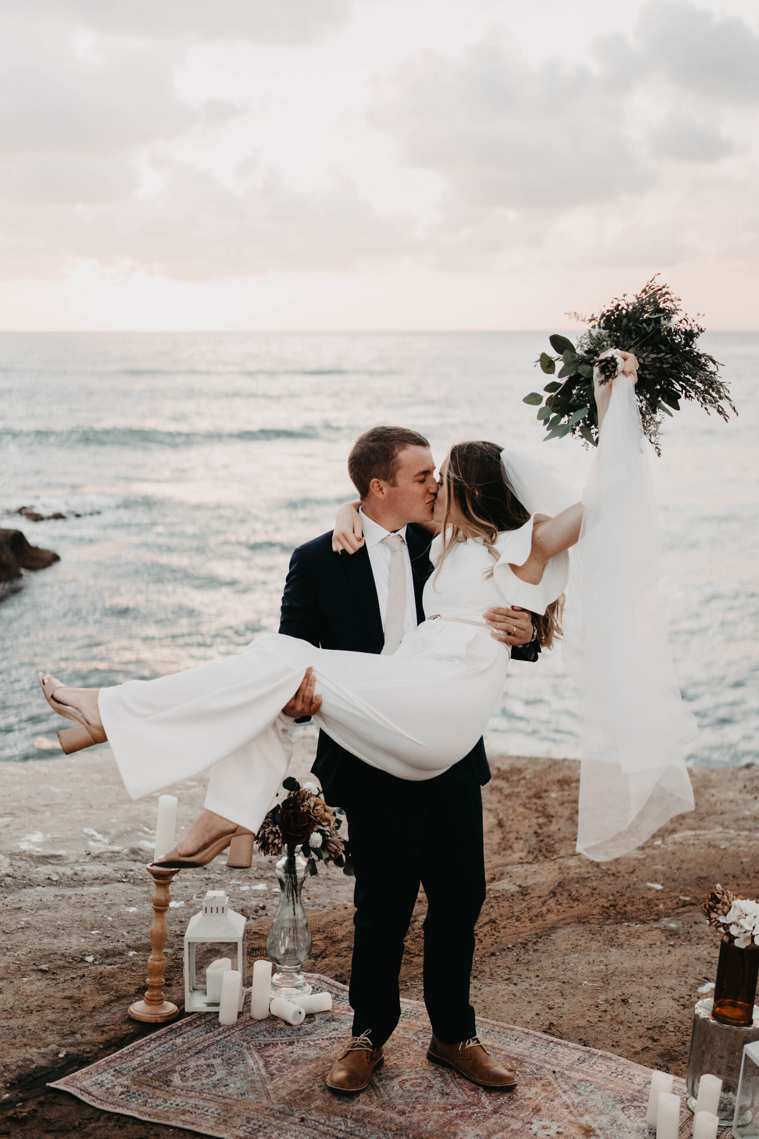 sunset cliffs sunset sea cave elope location ideas engagement vow exchange golden hour lauren turner photography san diego based destination adventure elopement and intimate wedding photographer -02357.jpg