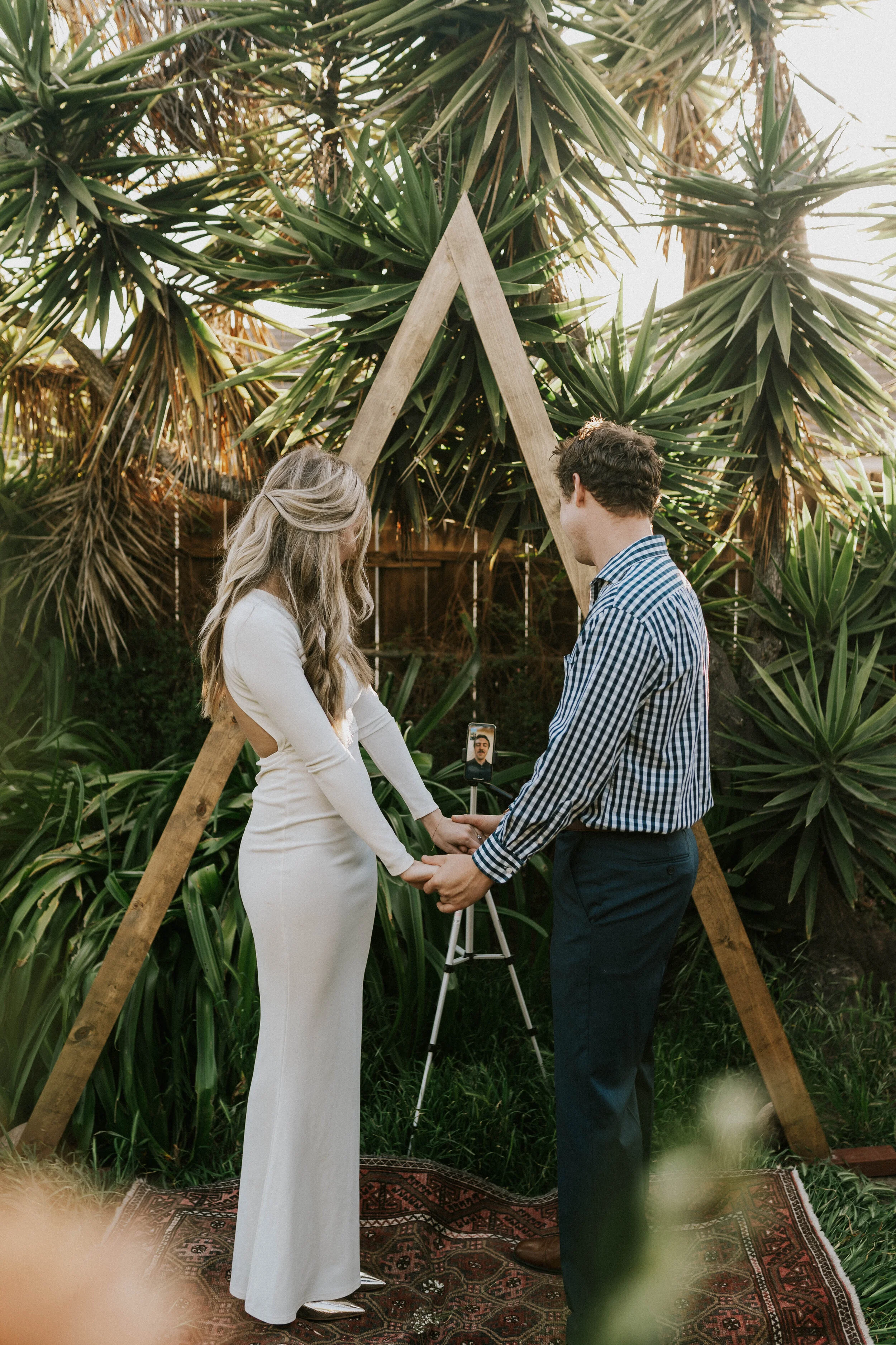 backyard-wedding-elopement-ideas-ceremony-details-and-ideas-ali-brian-photos-lauren-turner-photography-adventure-elopement-intimate-wedding-photography-san-diego-southern-california-07692.jpg
