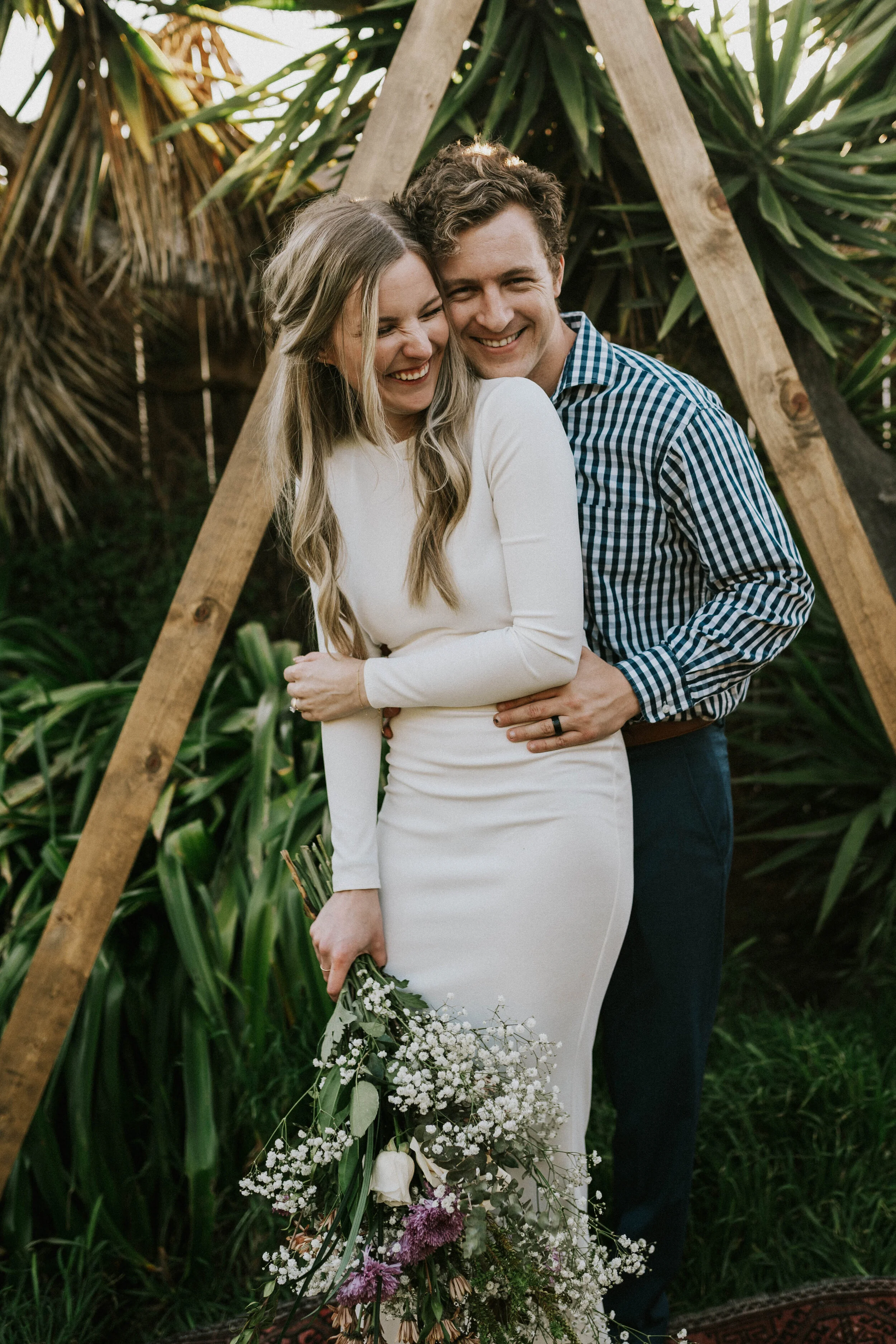 backyard-wedding-elopement-ideas-ceremony-details-and-ideas-ali-brian-photos-lauren-turner-photography-adventure-elopement-intimate-wedding-photography-san-diego-southern-california-07831.jpg