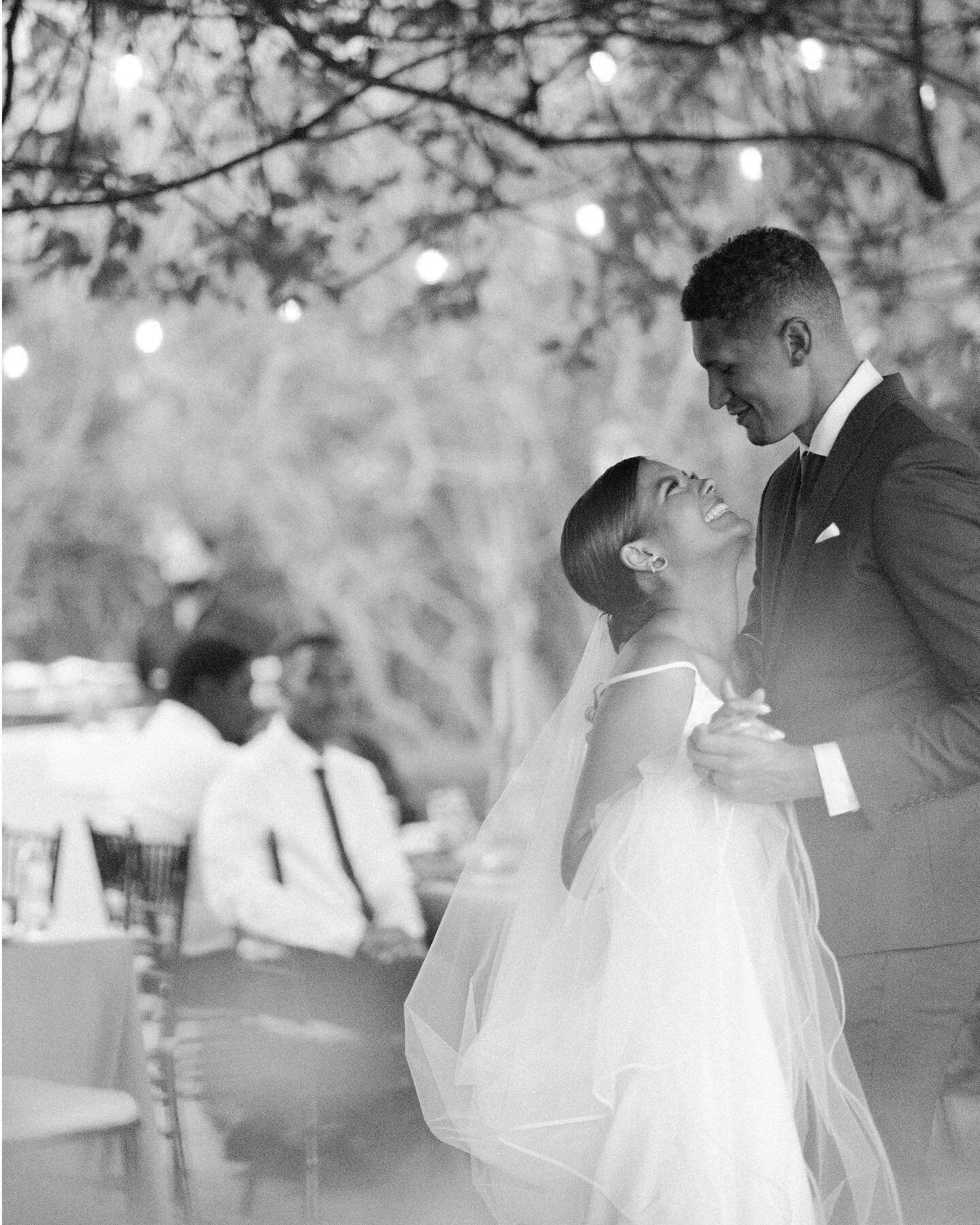 the SWEETEST intimate wedding I have had the opportunity to create for. The space they held for each other and those around them was warm, inviting, and overflowing with love. You two are something special.

#ojaiwedding#ojaiweddingphotographer#intim