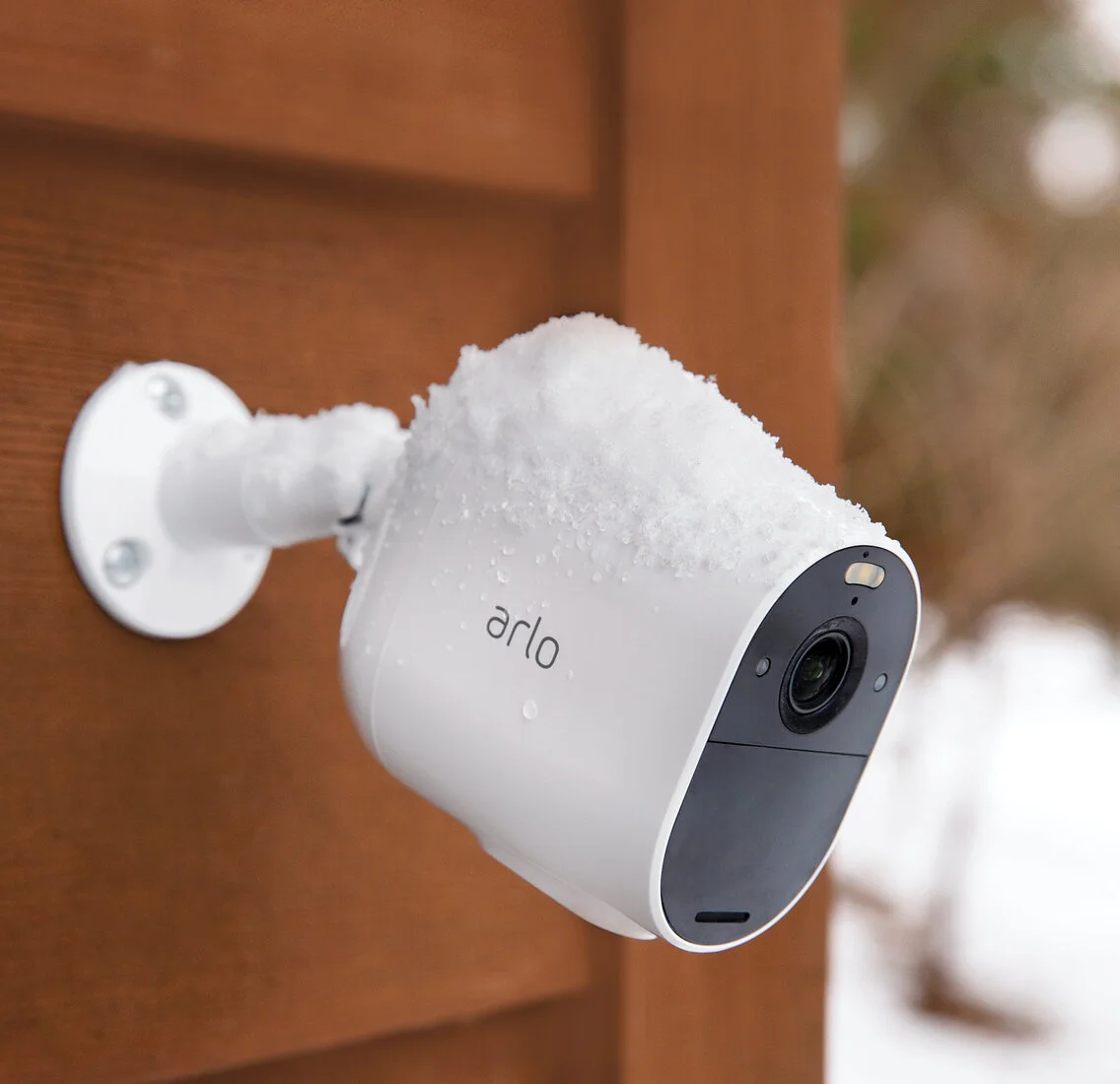 arlo-essential-mounted.jpg