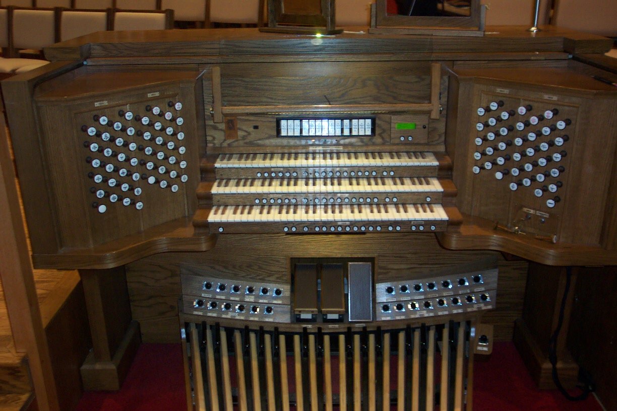  Wicks/Walker Pipe/Digital Combination Organ   