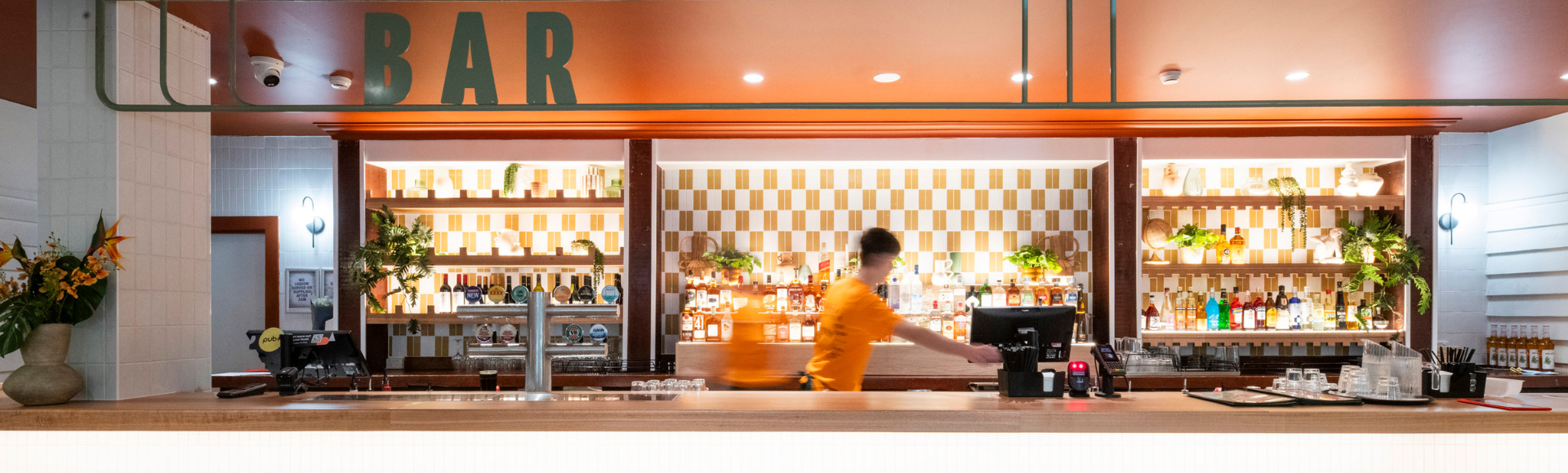 Springwood Hotel Drinks Page Header.png