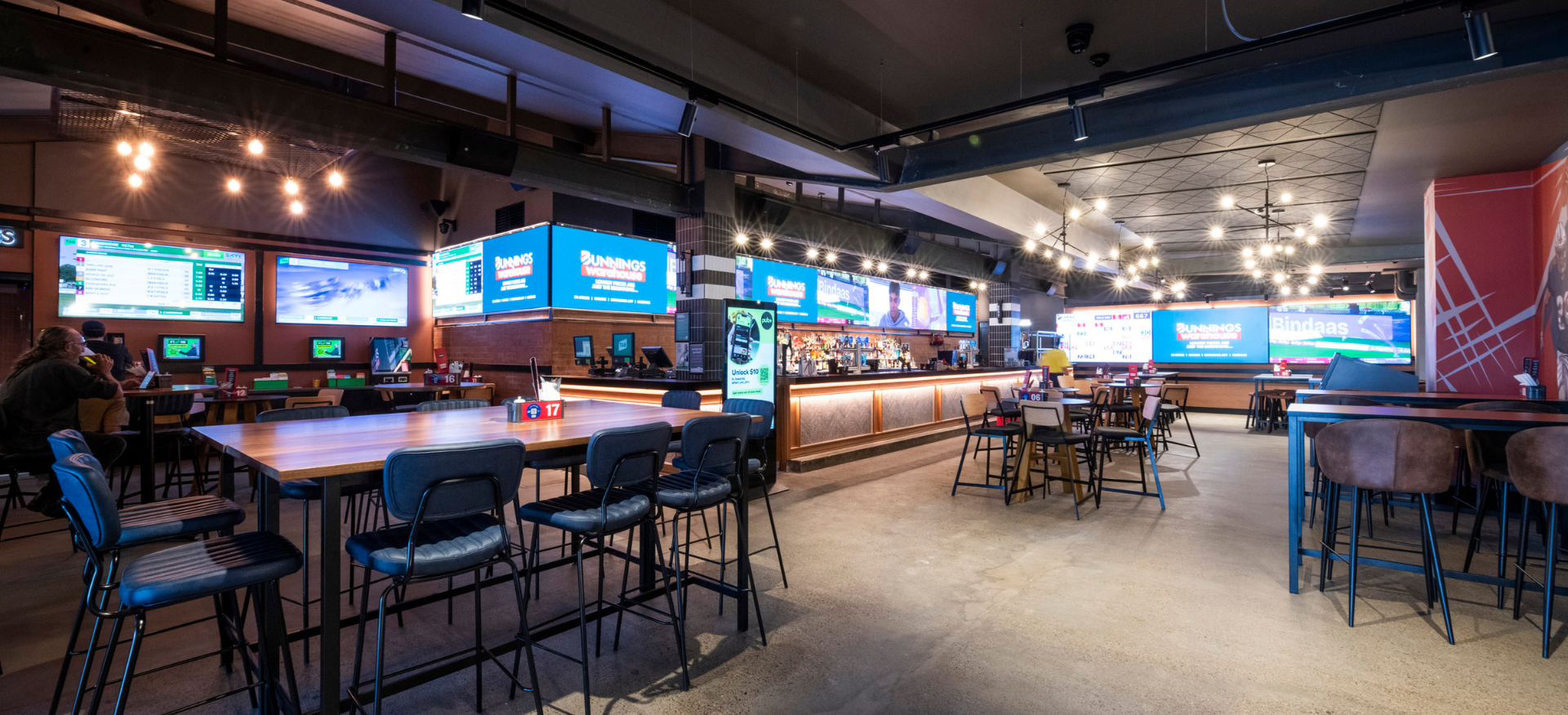 Springwood Hotel Drinks Page patriots banner.png