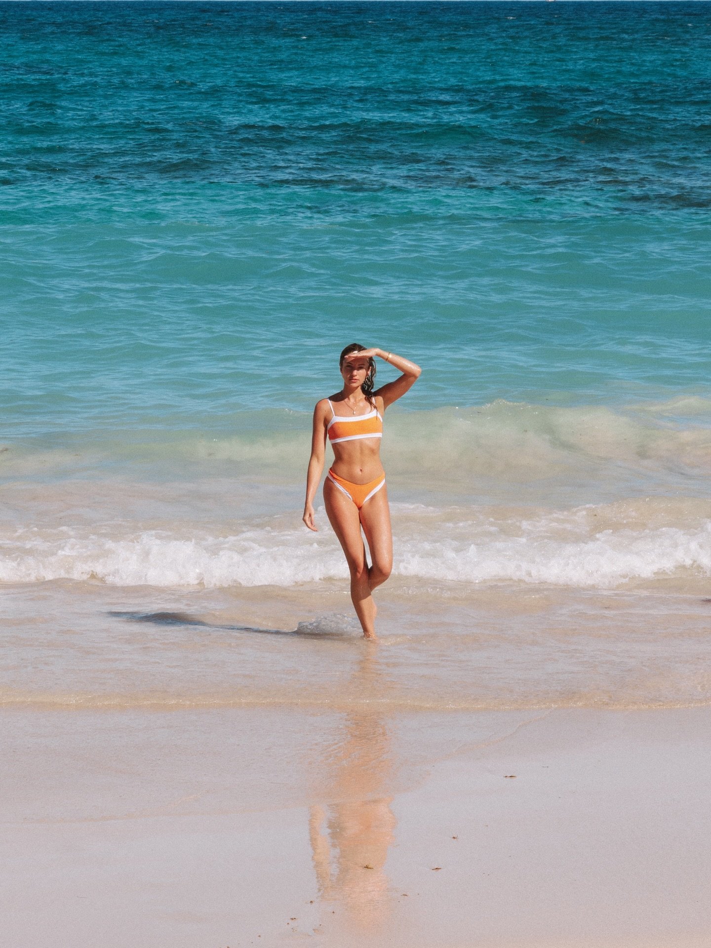 It feels like this summer should be spent on an island, ya know? 🏝️