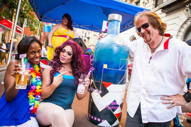 ABSOLUT MASTERPIECE:  PHILADELPHIA &amp; COSMO (2013)