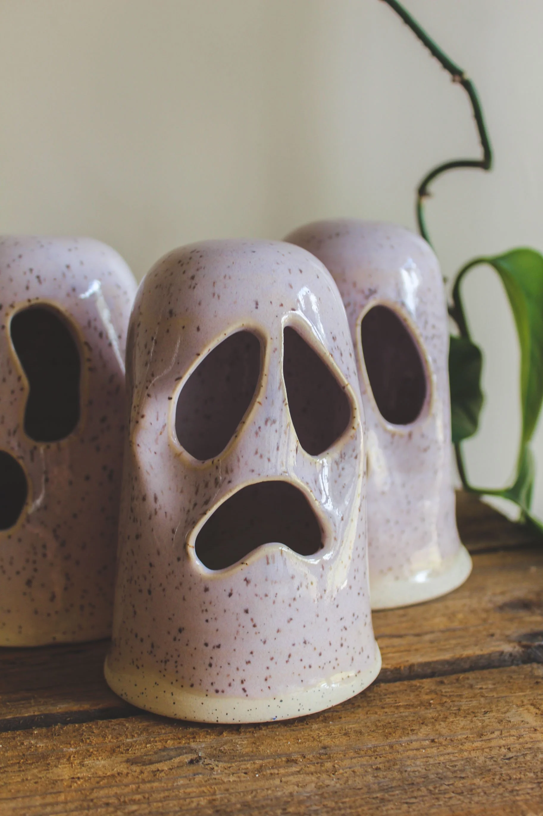 ghosts325-4.jpg