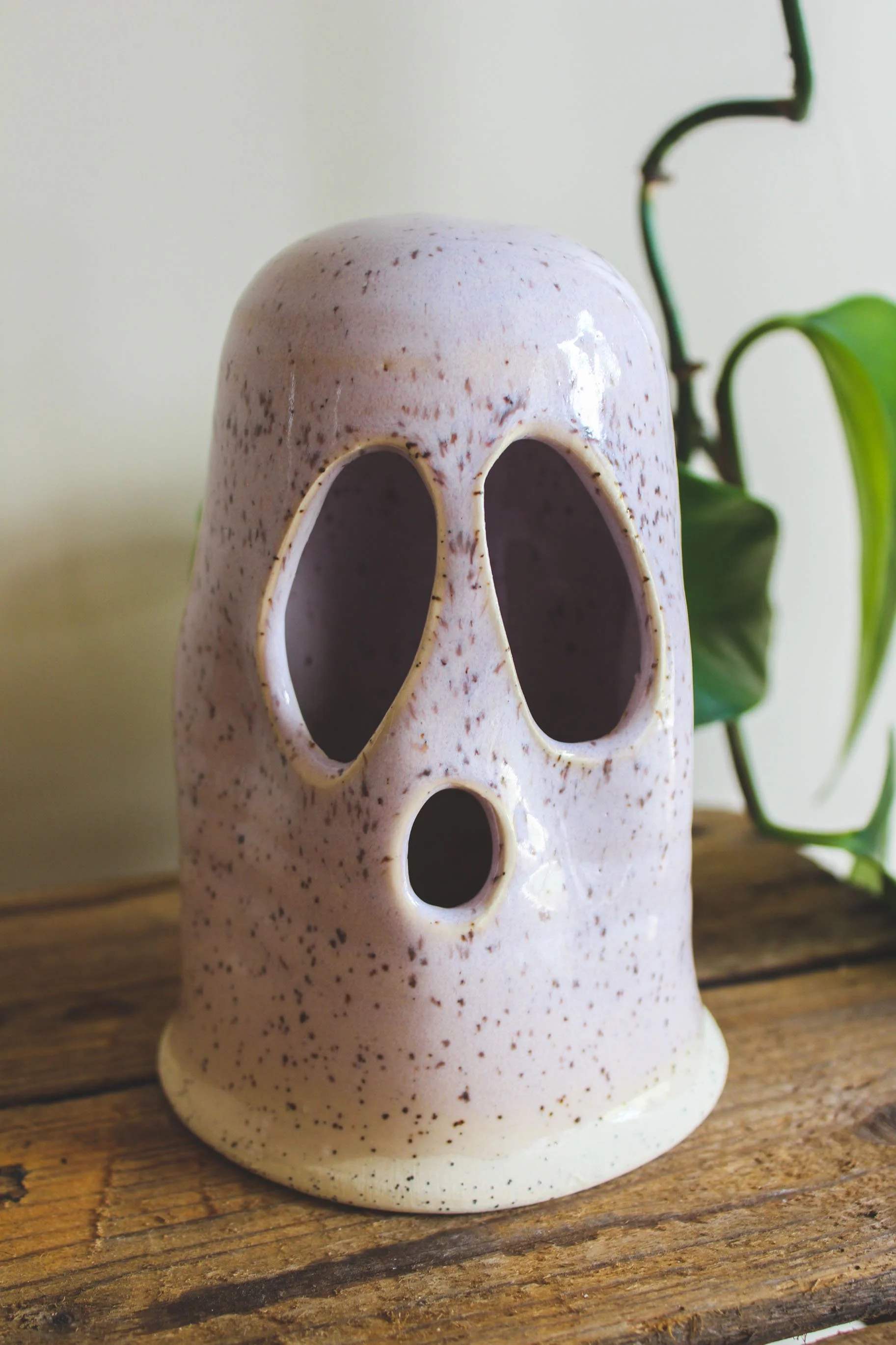 ghosts225-3.jpg