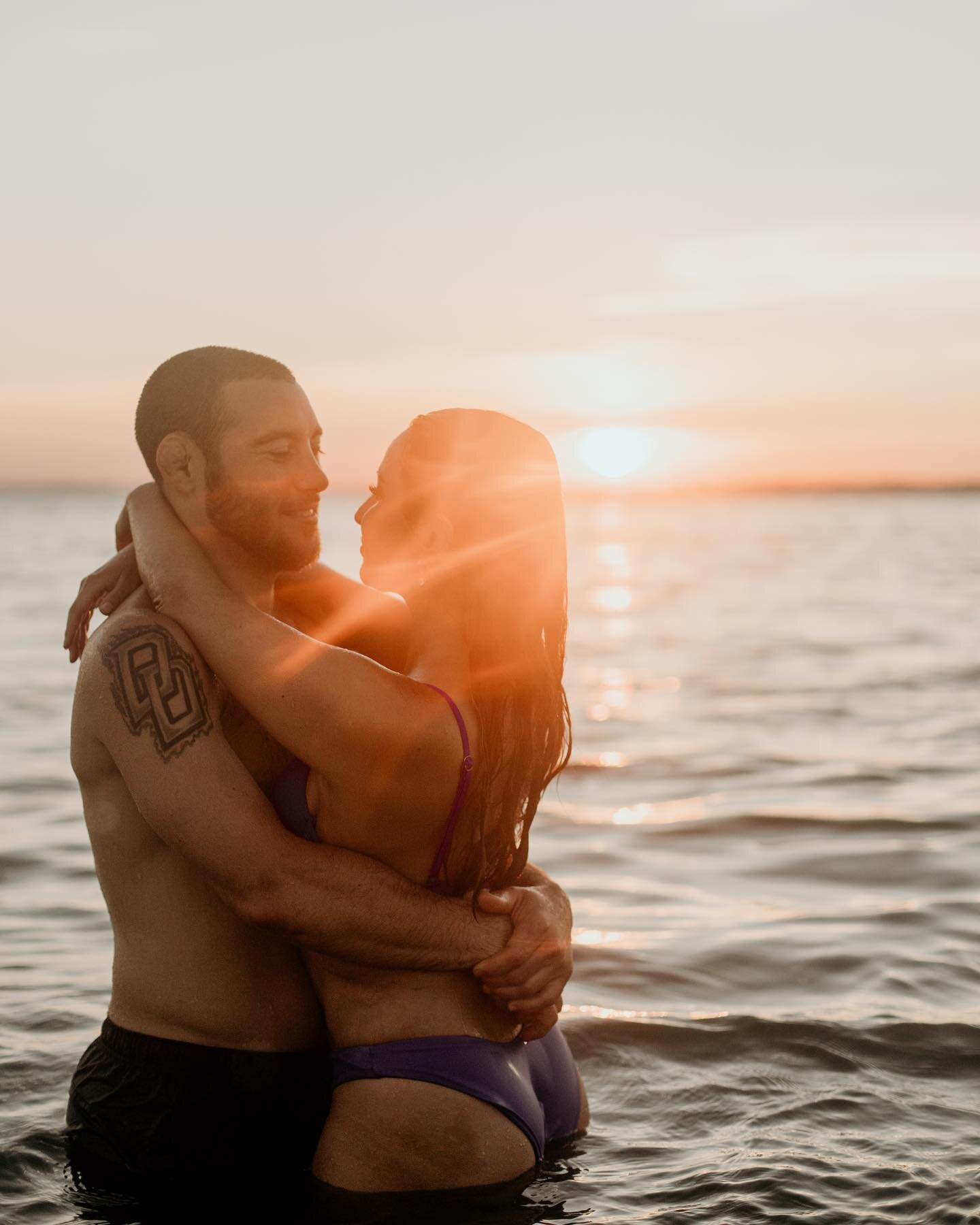 I&rsquo;m just over here waiting for warm weather and late night sunsets😭

Is it summer yet?!
.
.
.
#connecticutphotographer #ctphotographer #ctphotography #ctweddingphotographer #caitlinmaryphotography