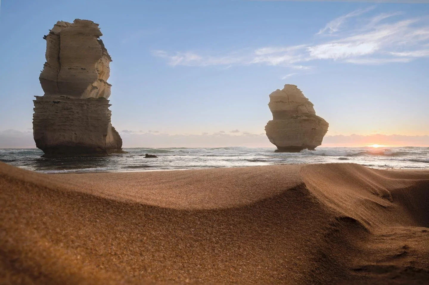 Last post for the year from one of my favourite beaches Gibson steps on the great ocean road.
I hope you all have a safe and happy new year with friends and family, let's hope for a better 2022
Nikon Z6
Nikon 14-30mmS
Nisi 3 stop grad filter
Sirui tr