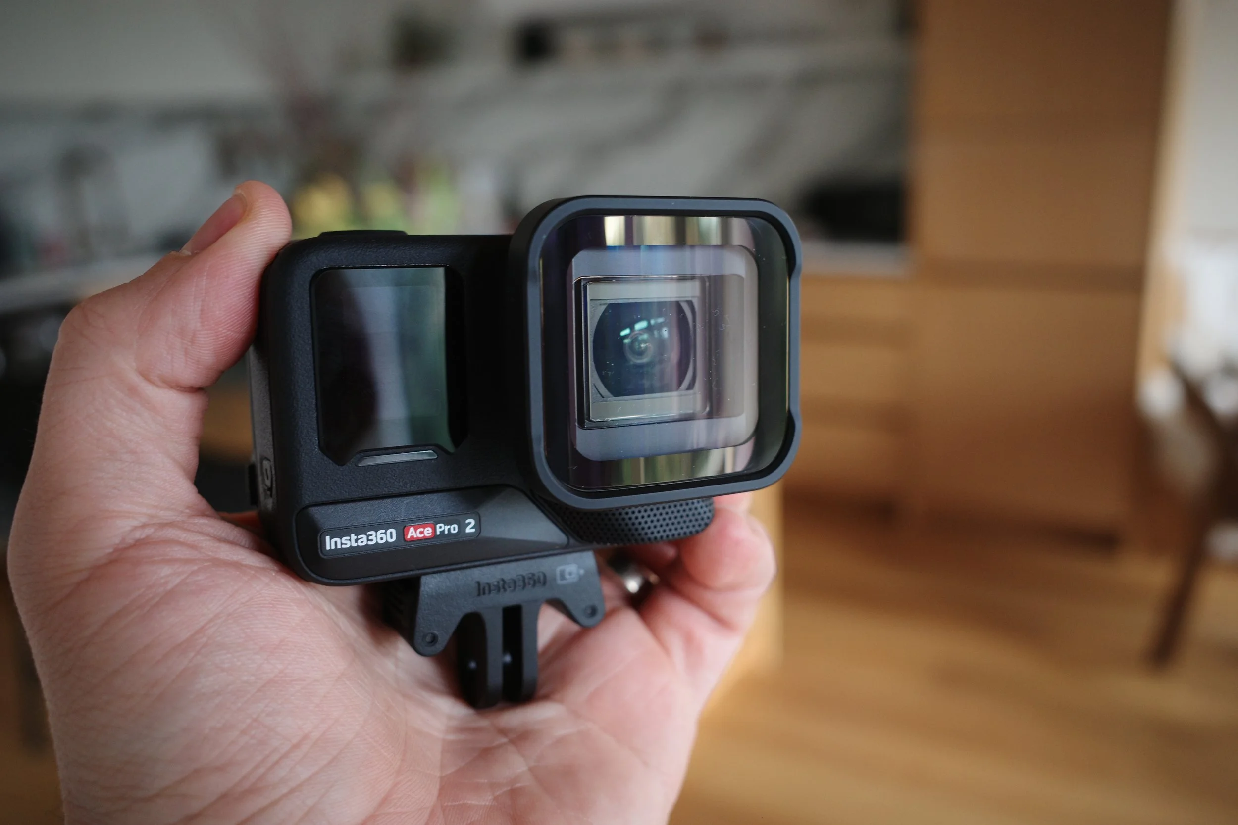 Insta360 Ace Pro 2