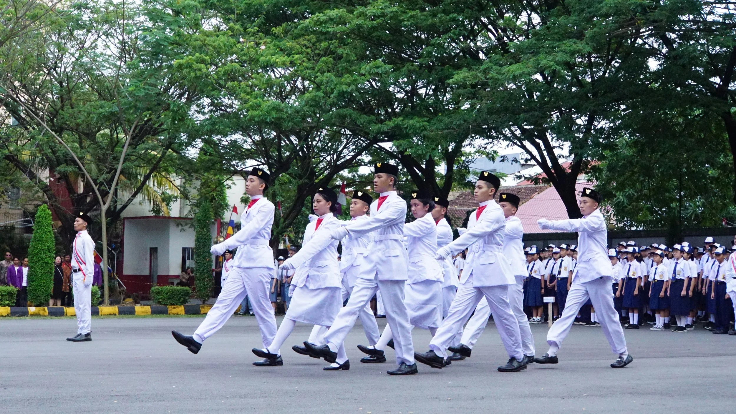 MENYEMAI HARAPAN, MENJADI TERANG:  REFLEKSI HARI PENDIDIKAN NASIONAL DI SEKOLAH KRISTEN TABQHA