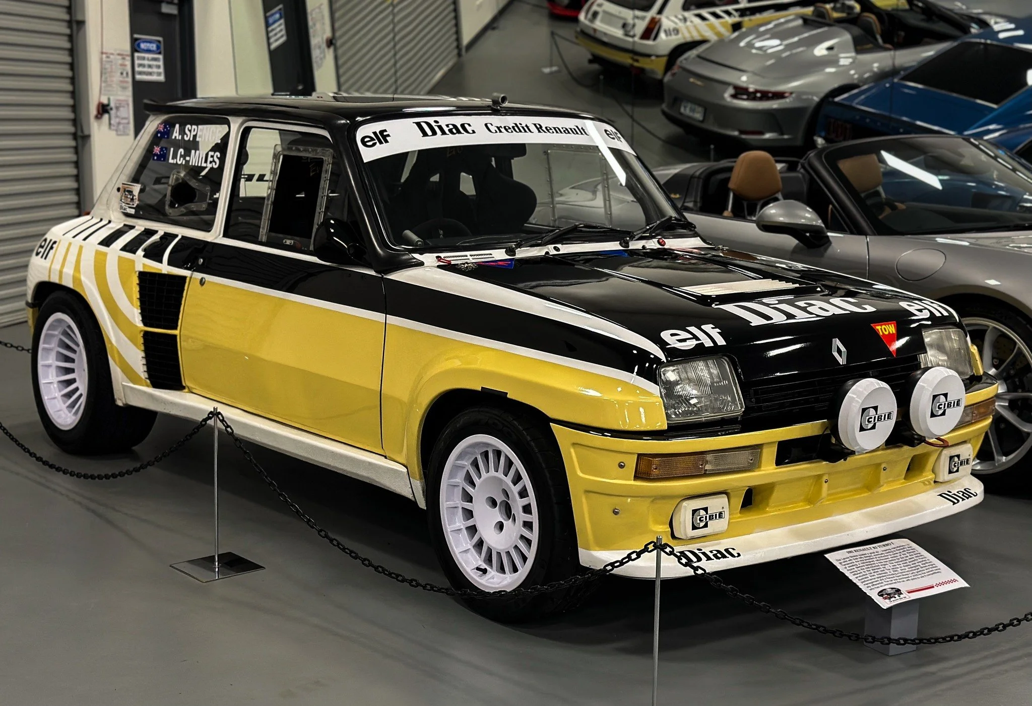 renault5.jpg