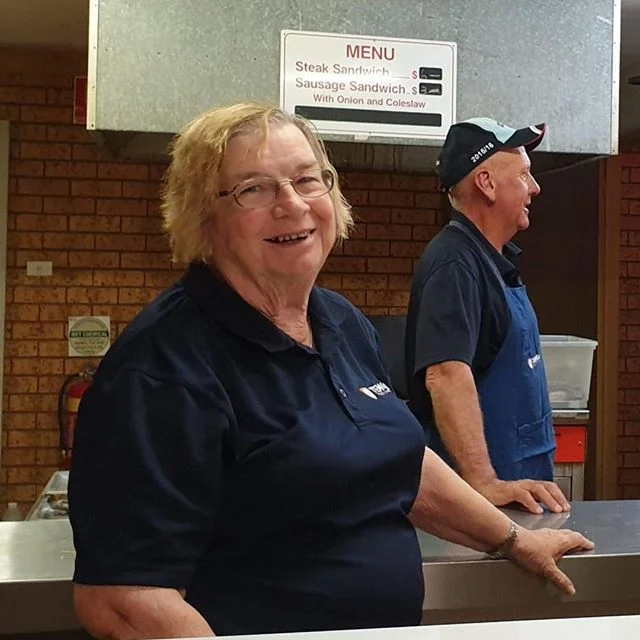 Everyone seemed happy at our races on Saturday night, even the cheerful volunteers in the BBQ!!
.
Thanks to everyone who came along and supported us.
.
Here is the link to the race results.
http://www.harness.org.au/racing/fields/race-fields/?mc=TM05