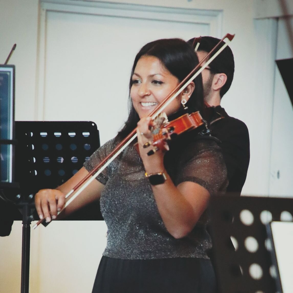 Rosemont Violinist and Violist Bonita Cynthia Silva 

 #classical #stringquartet #classicalmusic #strings #chamberorchestra #violin #violinist